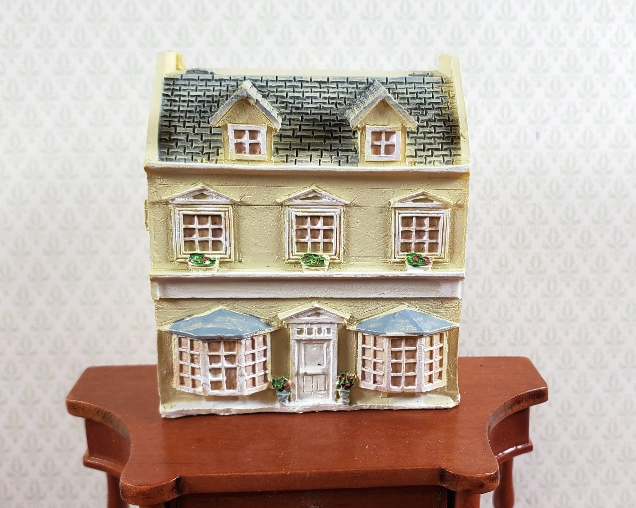 1:144 Scale Dollhouse Resin Miniature "Country Store" 3 Story