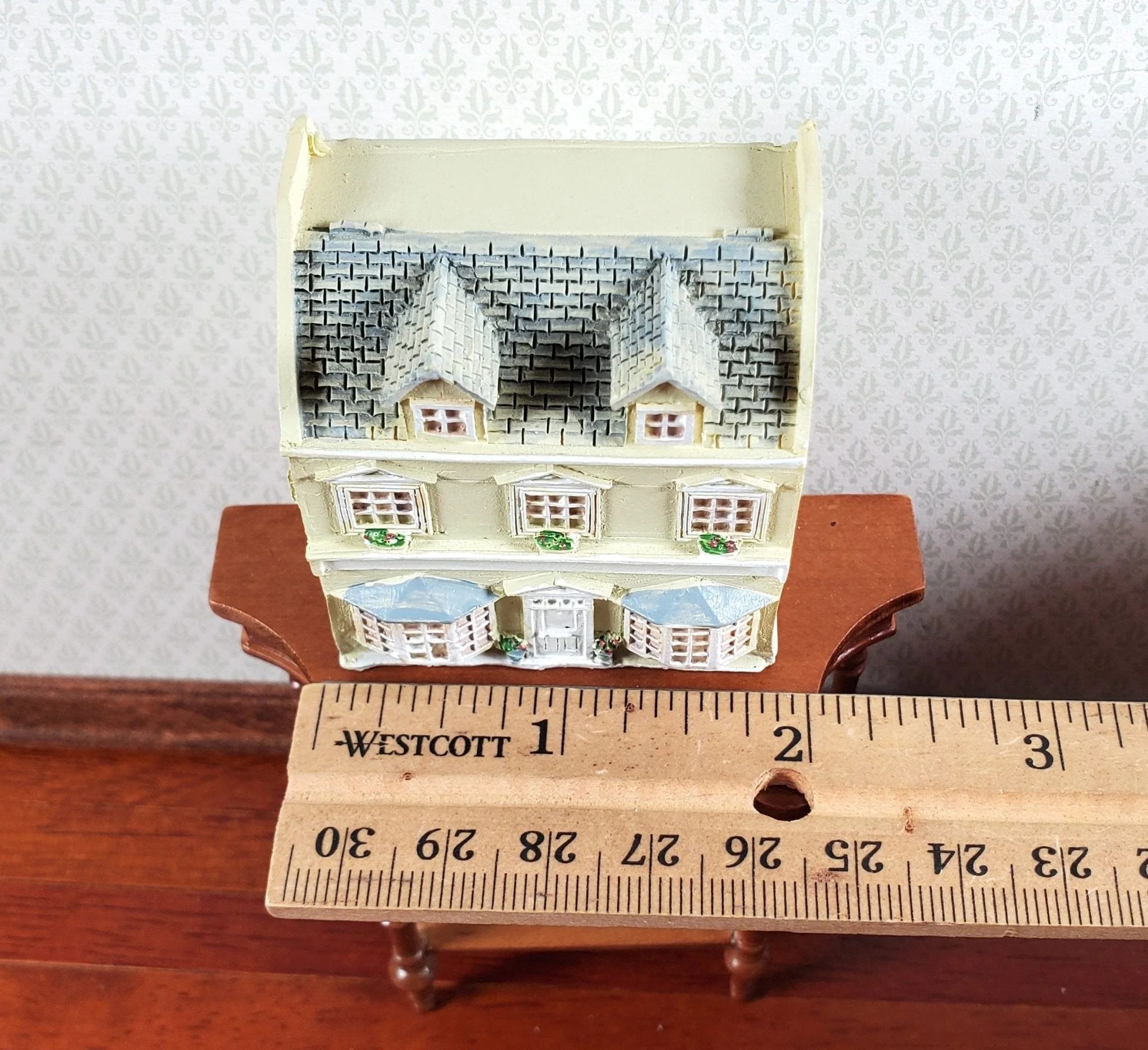 1:144 Scale Dollhouse Resin Miniature "Country Store" 3 Story - Image 7