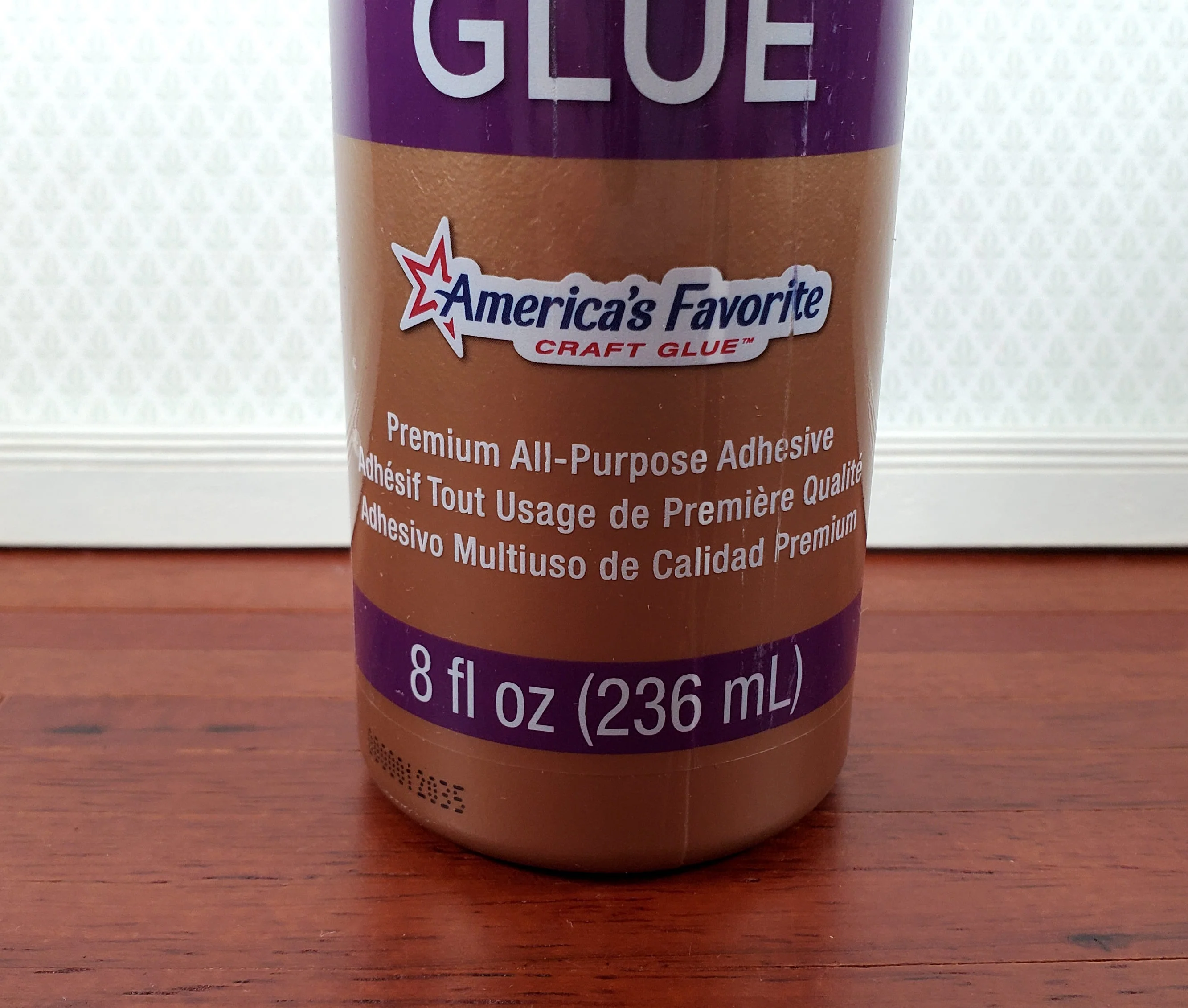 Aleene's Glue 8 oz Original White Tacky for Wood Ceramic Paper Plastic Crafts - Image 2