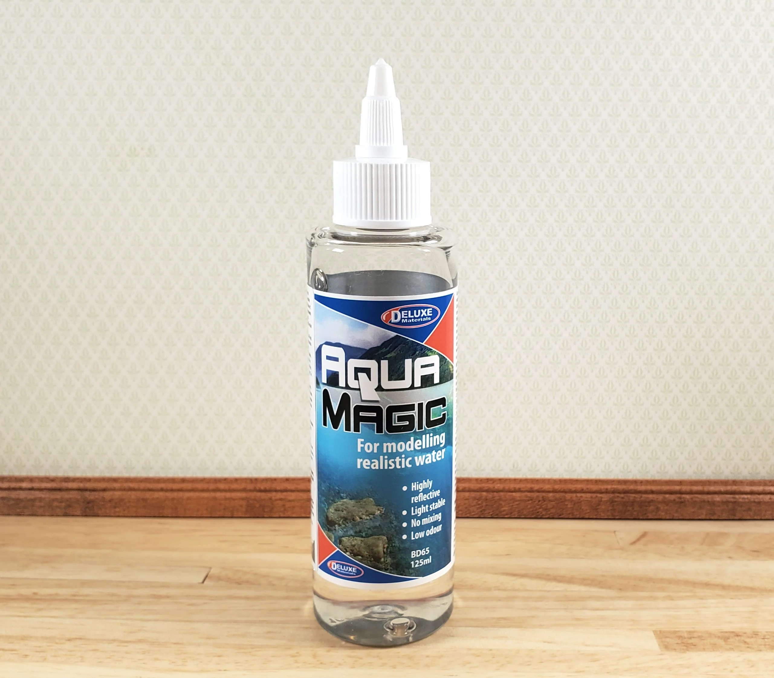 Aqua Magic Modeling Realistic Water Scenes 125ml Deluxe Materials