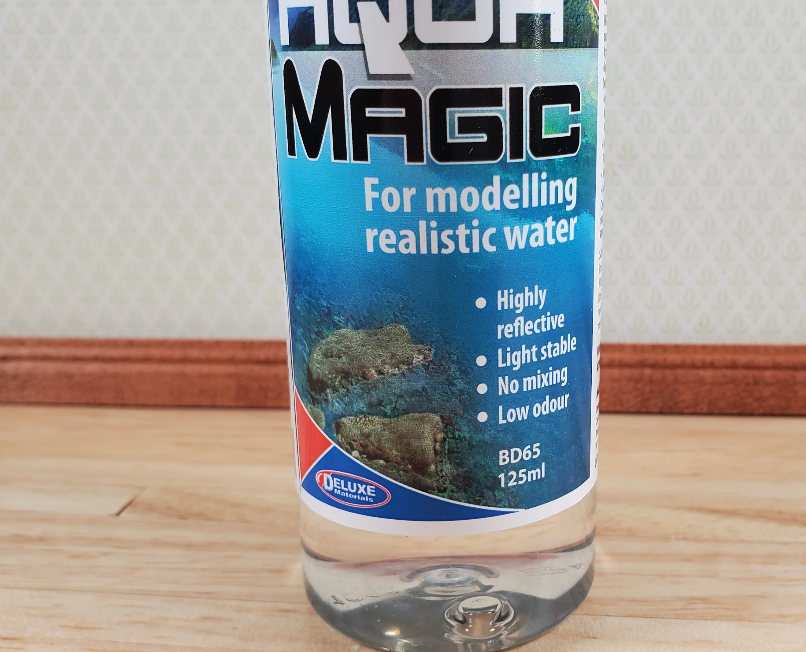 Aqua Magic Modeling Realistic Water Scenes 125ml Deluxe Materials - Image 3