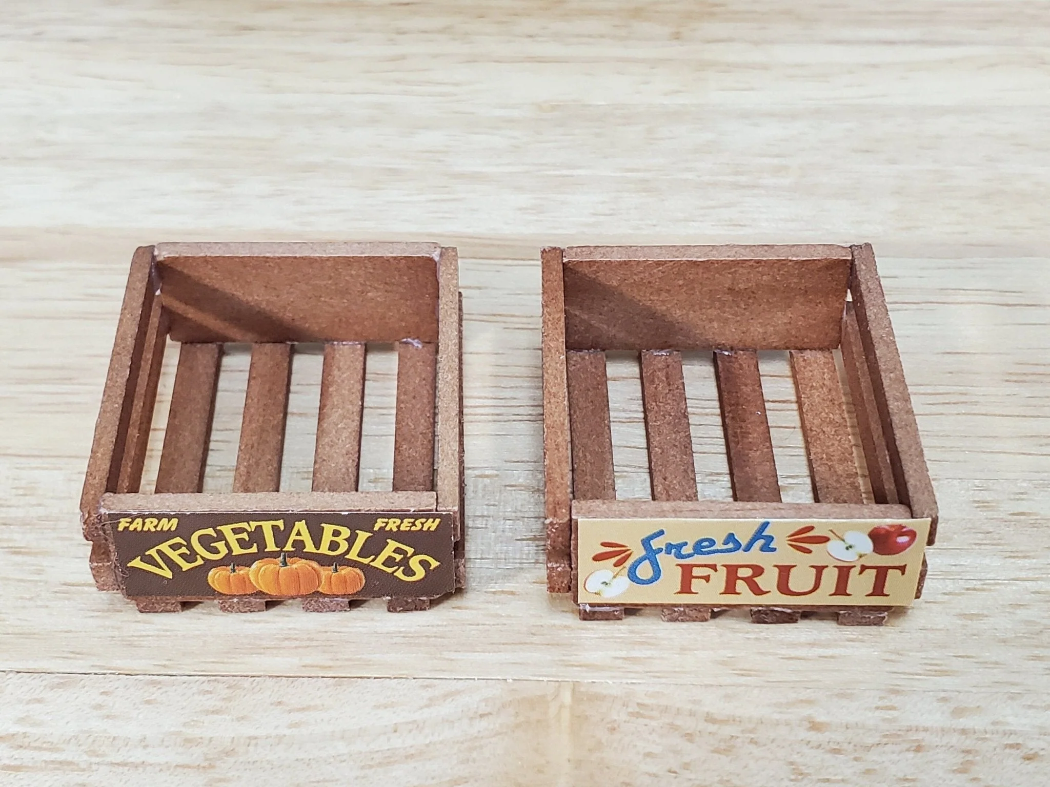 Dollhouse 2 Small Wood Crates for Fruits and Vegetables 1:12 Scale Kitchen Miniatures - Image 2