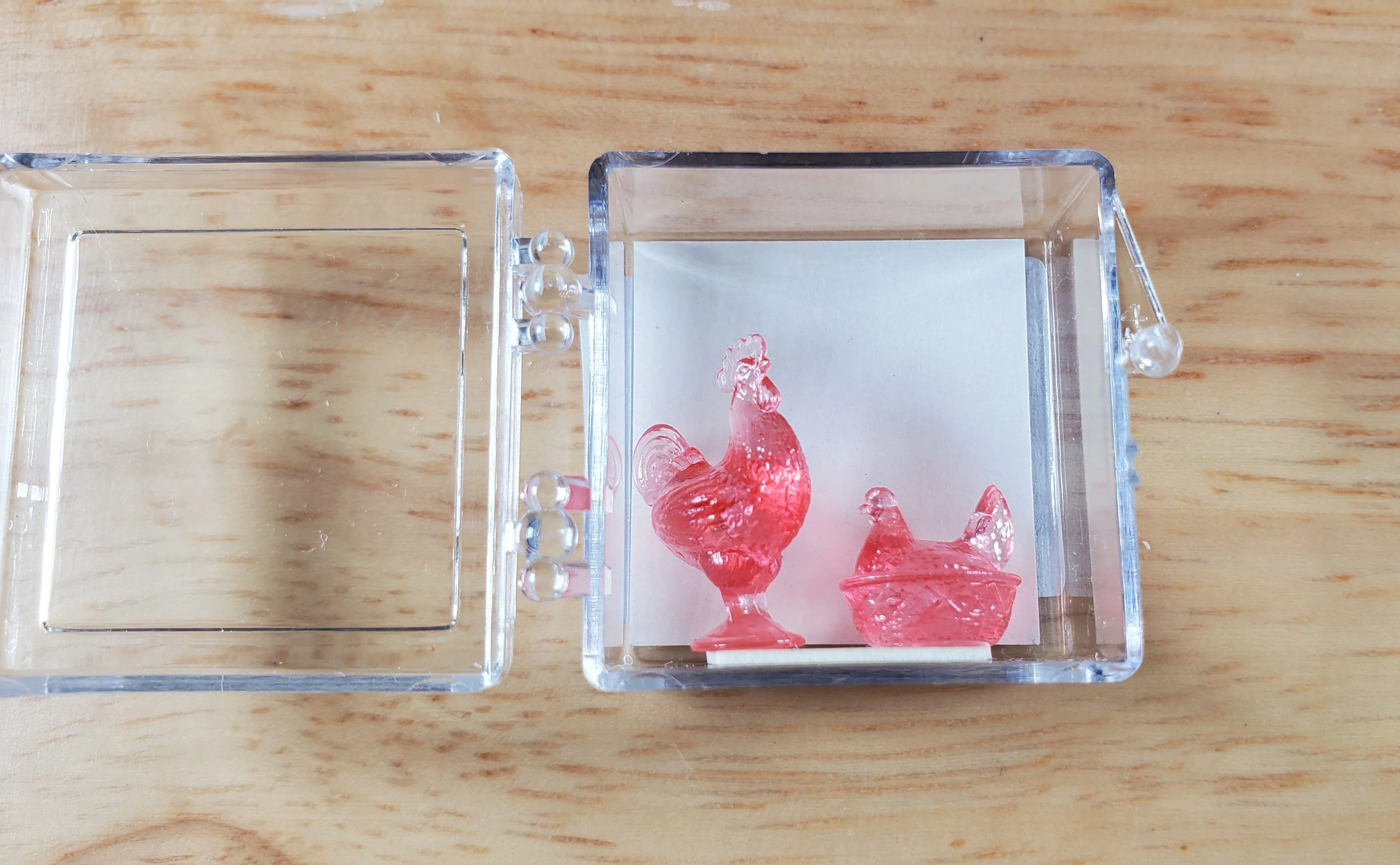 Dollhouse 2 Tiny Pink Rooster & Hen Figurines 1:12 Scale by Chrysnbon Miniatures - Image 2