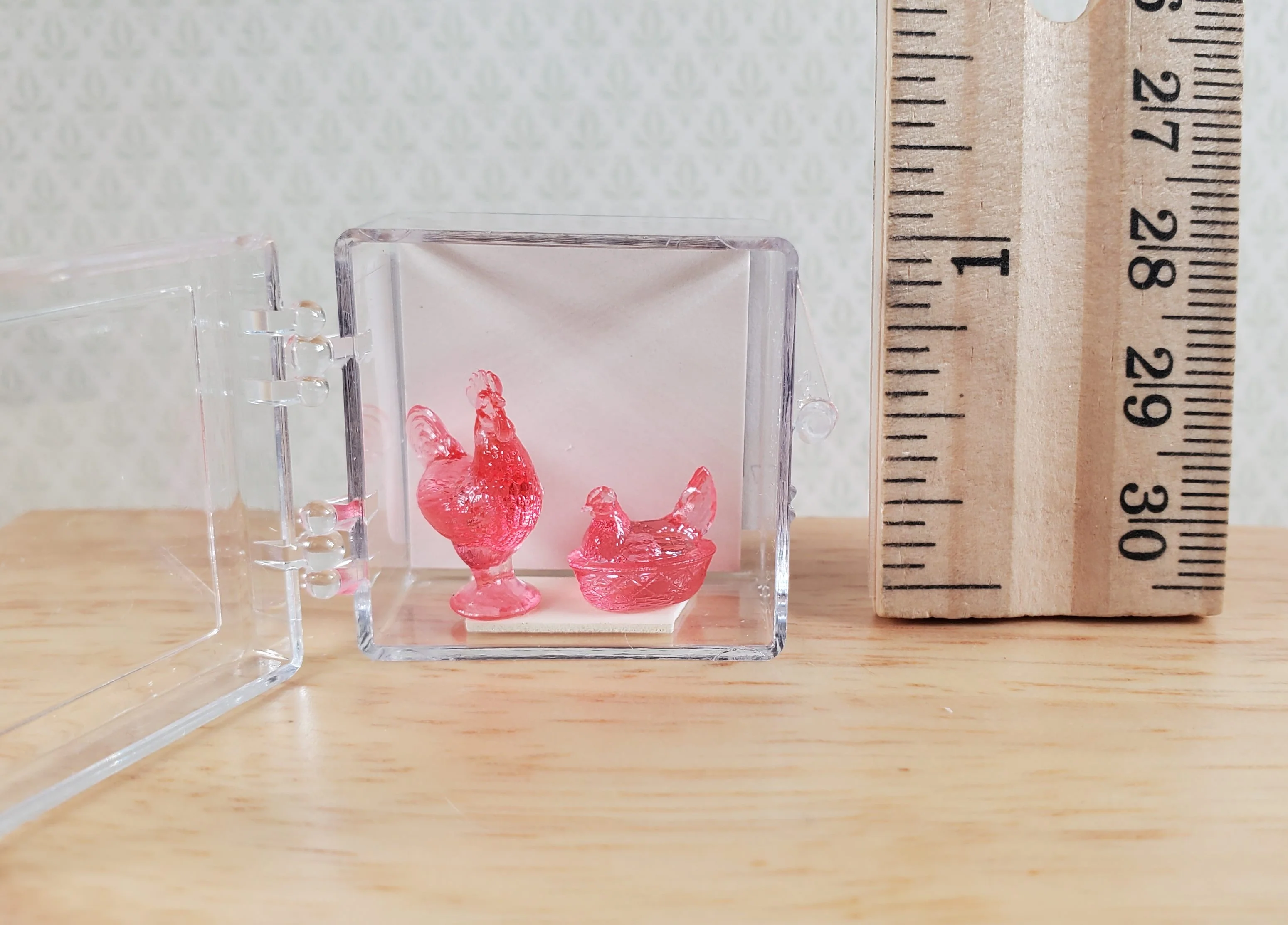 Dollhouse 2 Tiny Pink Rooster & Hen Figurines 1:12 Scale by Chrysnbon Miniatures - Image 3