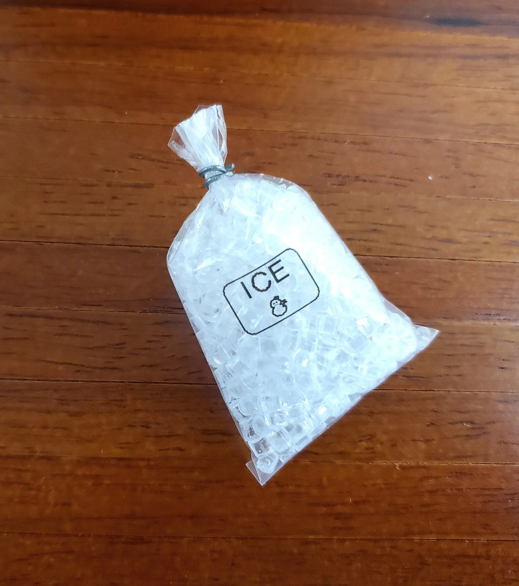 Dollhouse Bag of Ice Large 1:12 Scale Miniature Kitchen - Image 3
