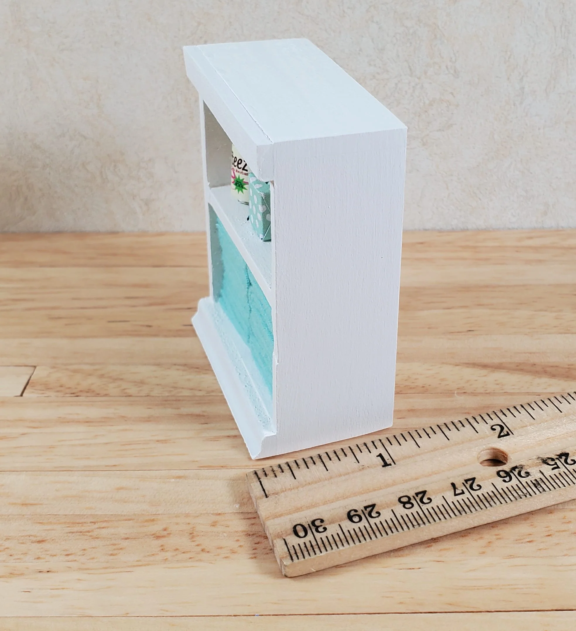 Dollhouse Bathroom Shelf with Teal Towels & Accessories 1:12 Scale Handmade - Image 4