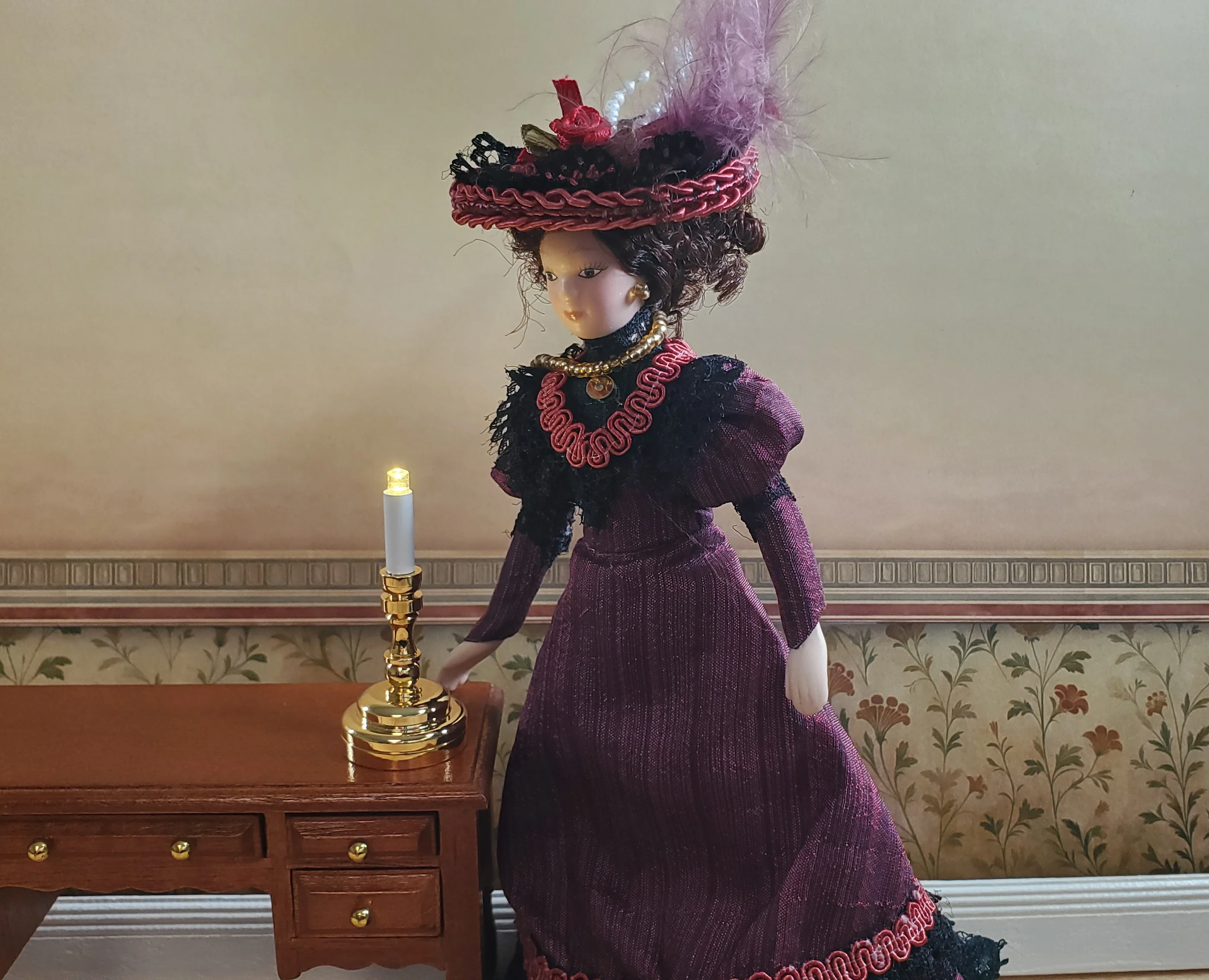 Dollhouse Battery Light with Wand Candle Stick Large 1:12 or 1/6 Scale Lamp - Image 3
