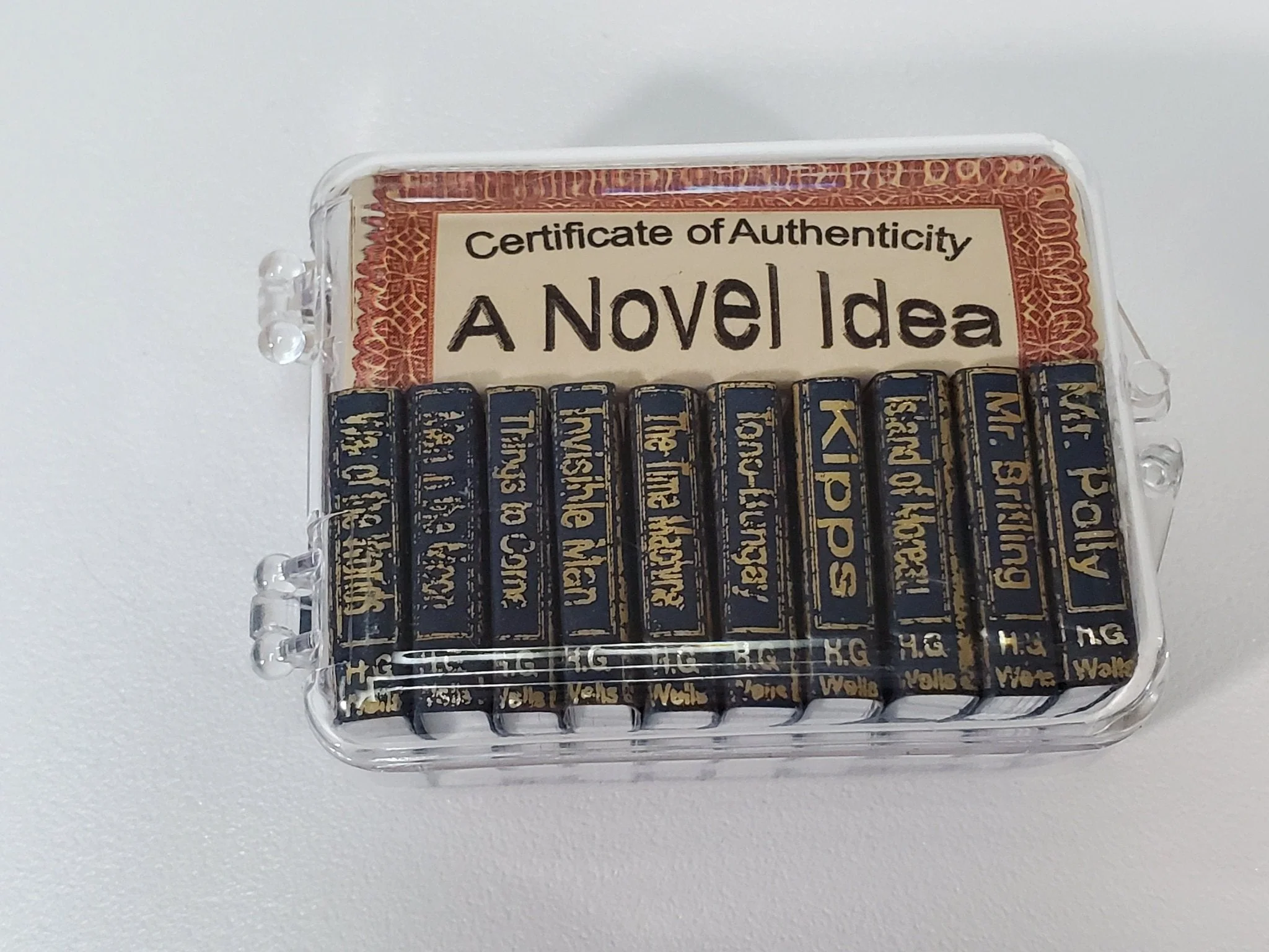 Dollhouse Book Set x10 HG Wells Time Machine Invisible Man 1:12 Scale (blank inside) - Image 4
