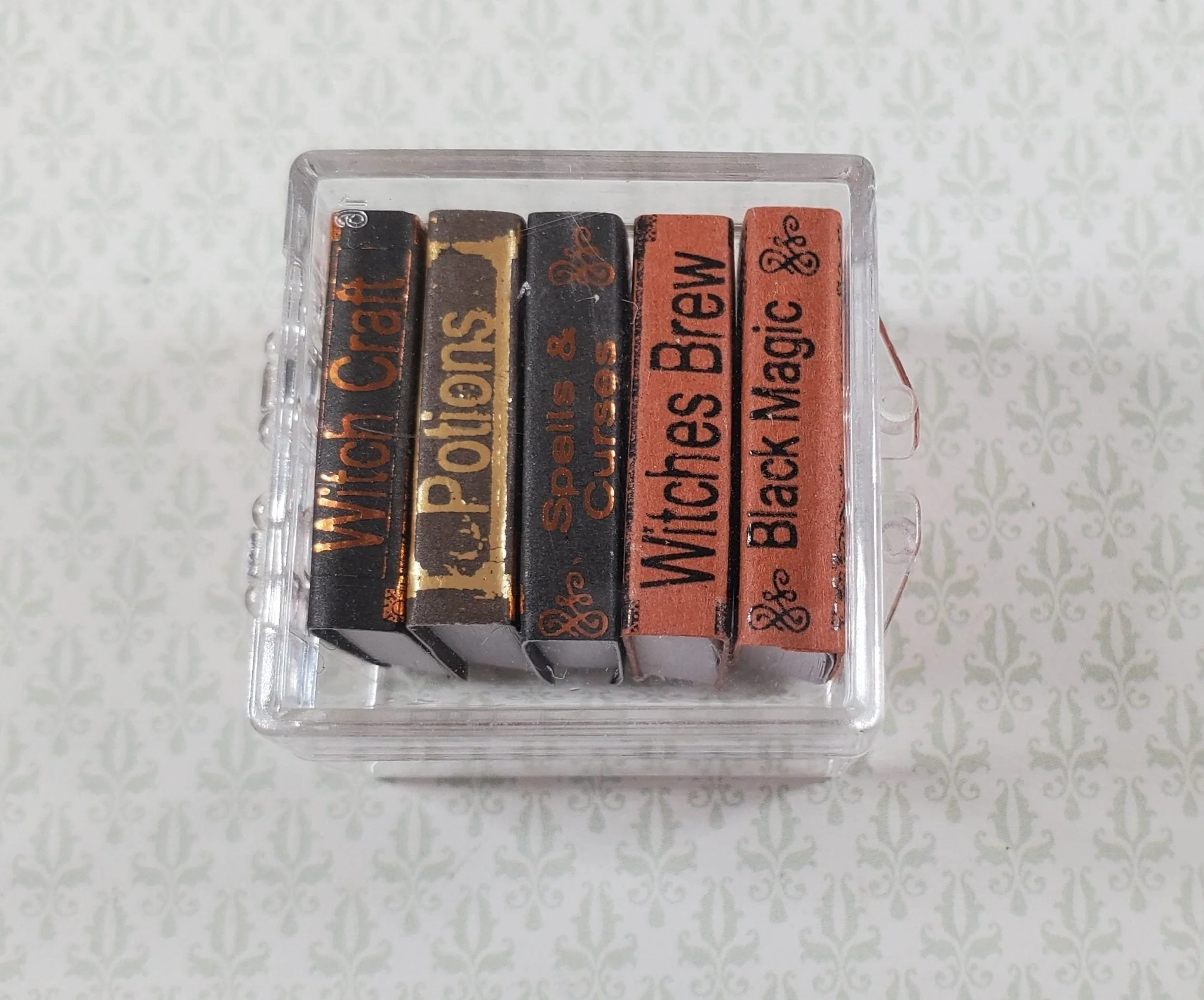 Dollhouse Book Set x5 Witch Reference Vol 1 1:12 Scale Miniatures (blank inside) - Image 3