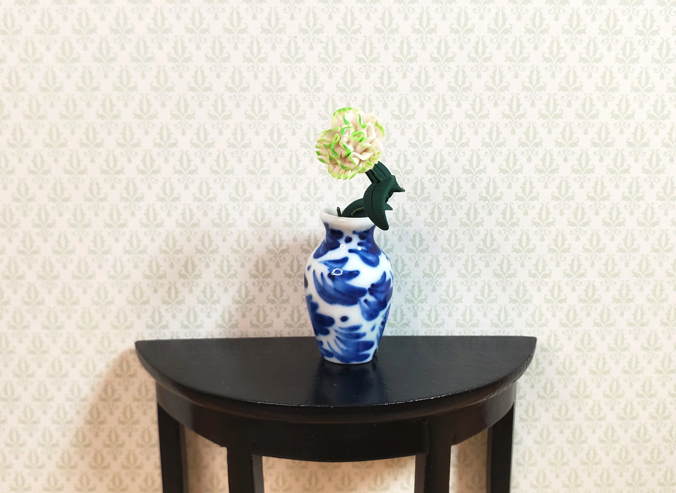 Dollhouse Carnation White and Green Single Stem 1:12 Scale Miniature - Image 2