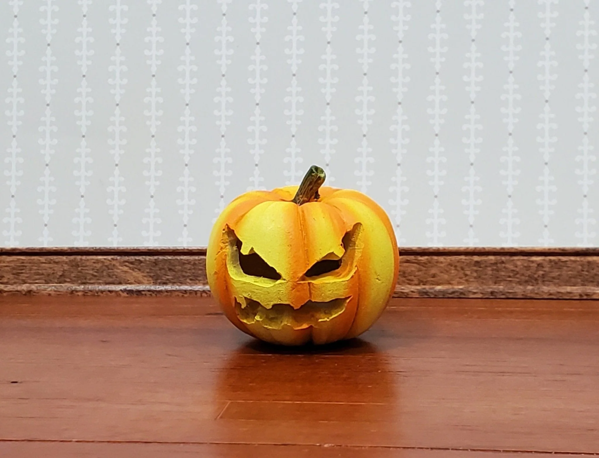 Dollhouse Carved Pumpkin for Halloween Decor 1:12 Scale Miniature Hole for Light