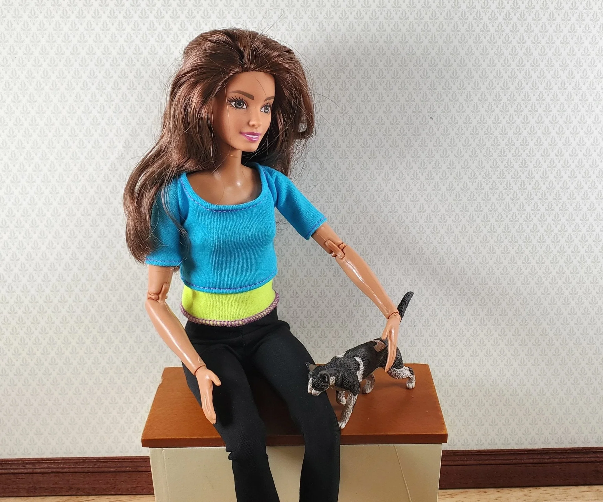 Dollhouse Cat Walking Black Brown White Miniature Pet Kitty (Large) - Image 6