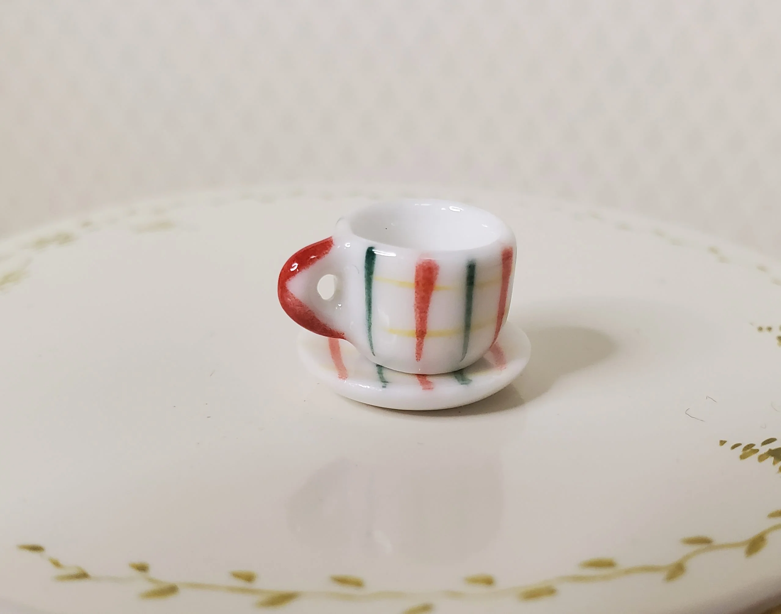 Dollhouse Ceramic Coffee Cup Green Red Stripes Motif 1:12 Scale Miniature
