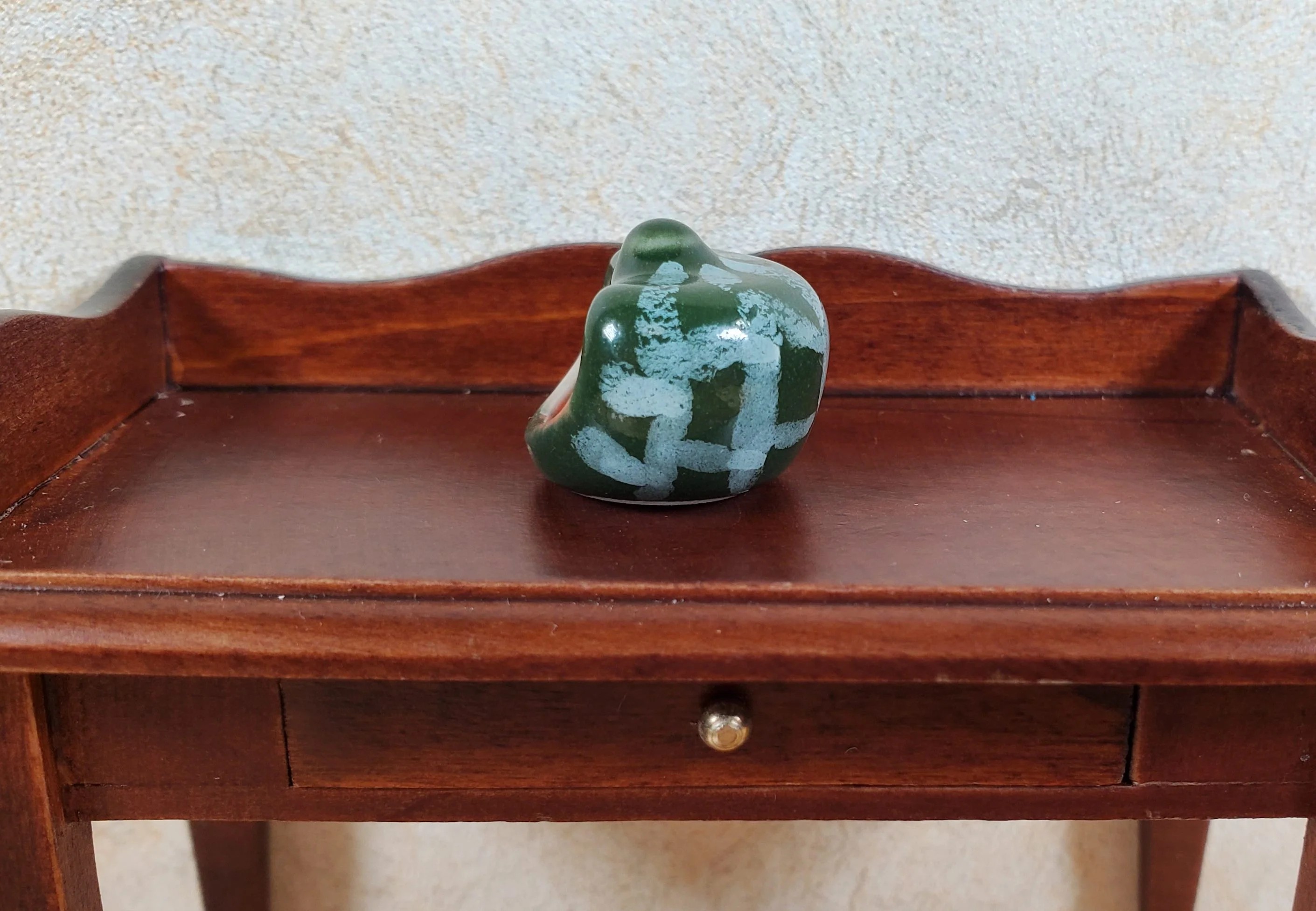 Dollhouse Ceramic Pumpkin Jar Halloween for Candy Cookies or Candle 1:12 Scale - Image 3