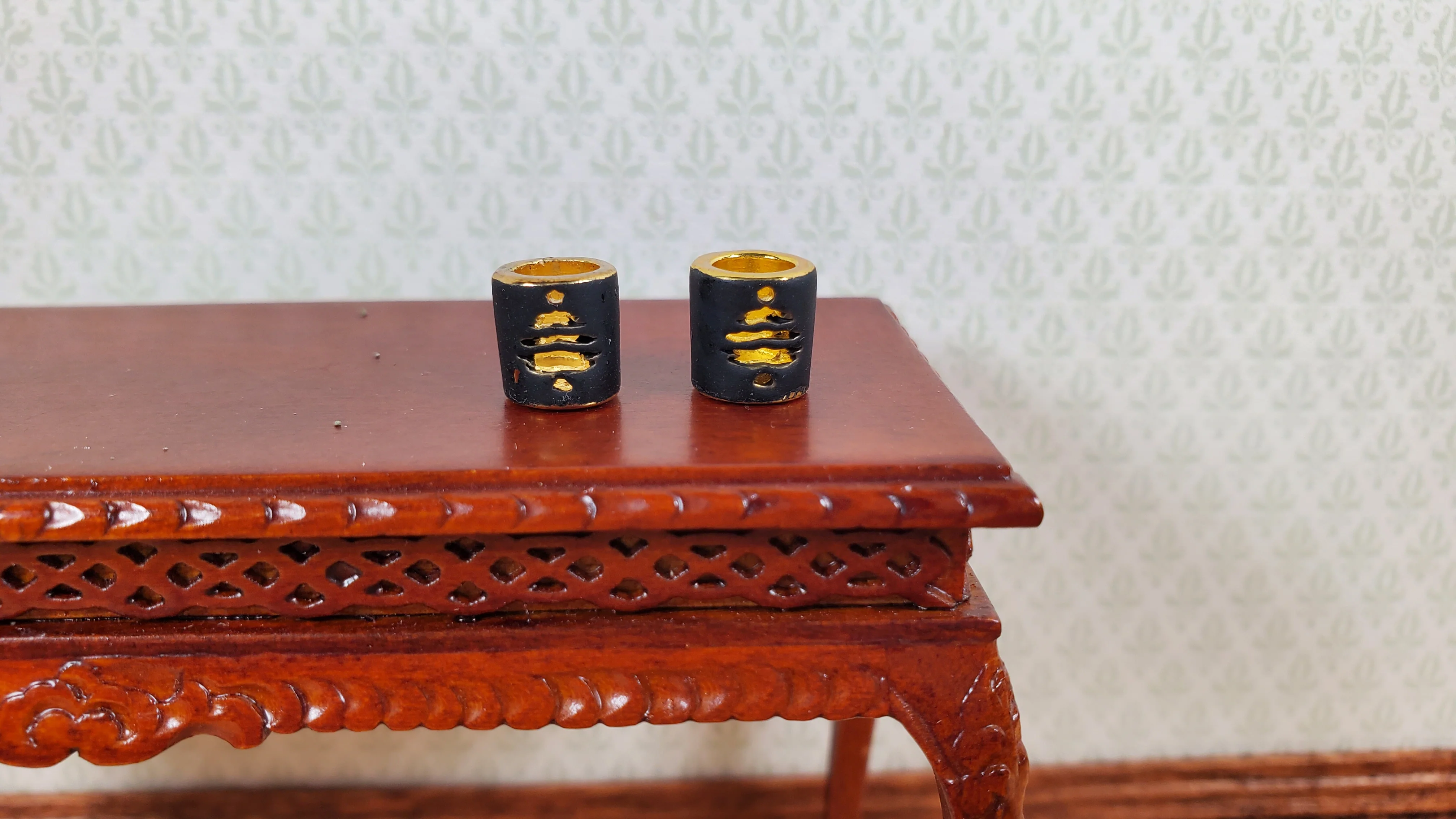 Dollhouse Christmas Votive Candle Holders Set of 2 Metal 1:12 Scale Miniatures