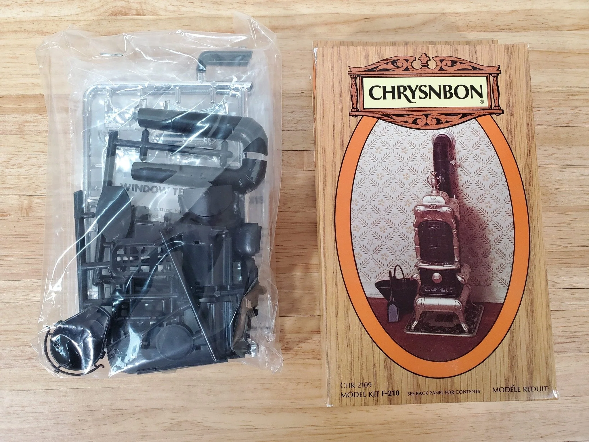 Dollhouse Chrysnbon Parlor Stove KIT Victorian Style Plastic 1:12 Scale Miniature - Image 4