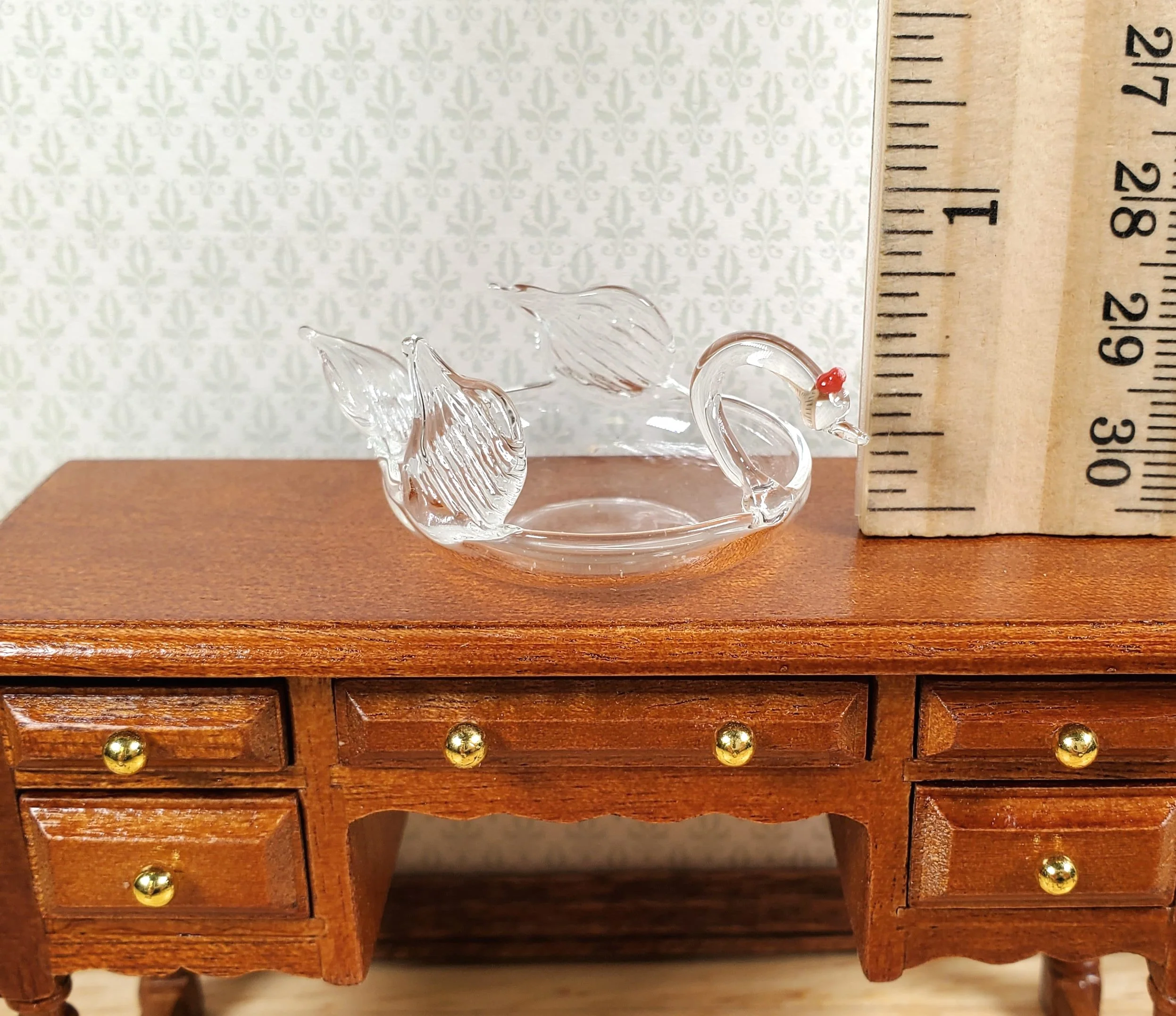 Dollhouse Clear Glass Swan Large Bowl Centerpiece 1:12 Scale Miniature - Image 3
