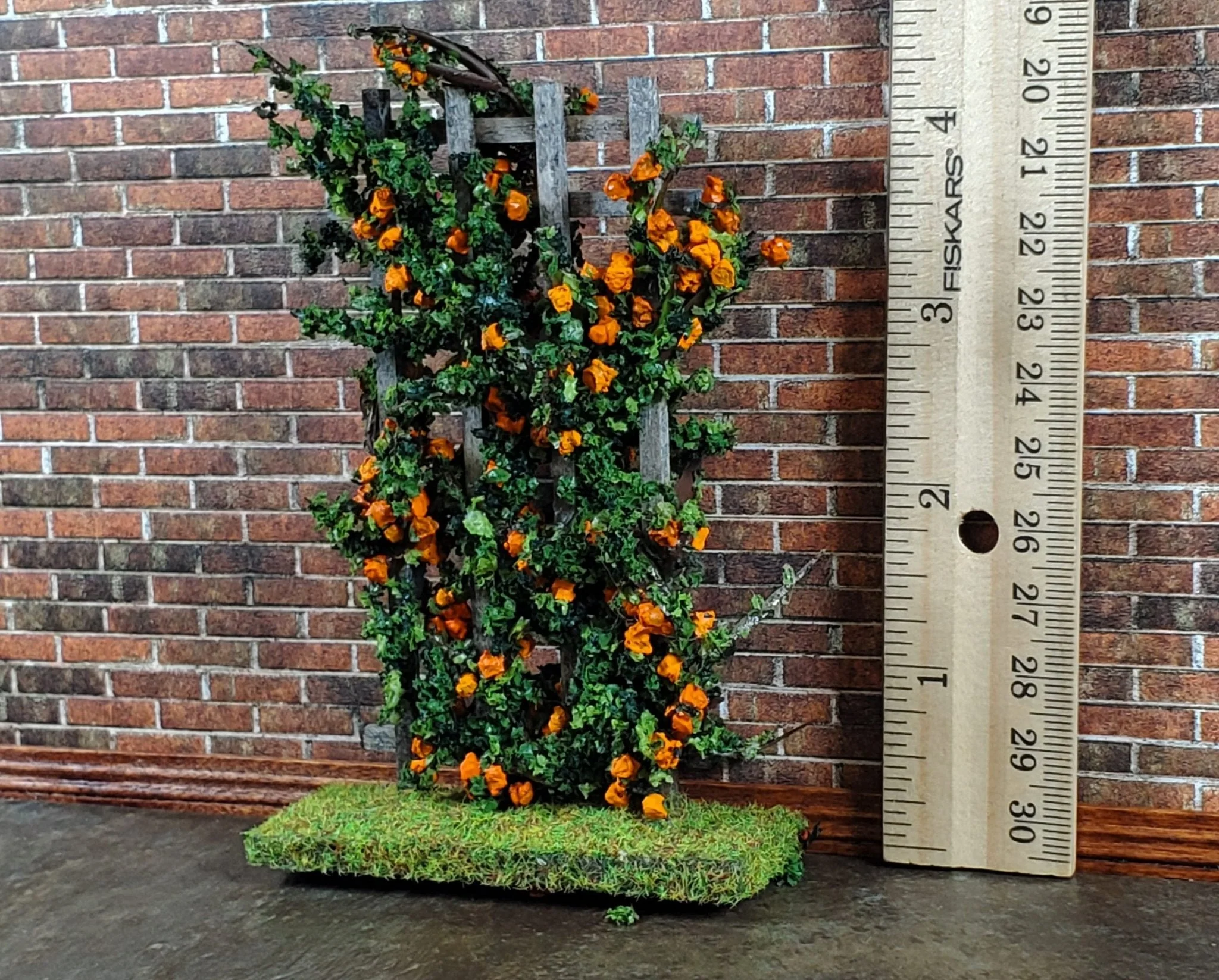 Dollhouse Climbing Roses on Trellis Orange Flowering Shrub 1:12 Scale Miniature - Image 4