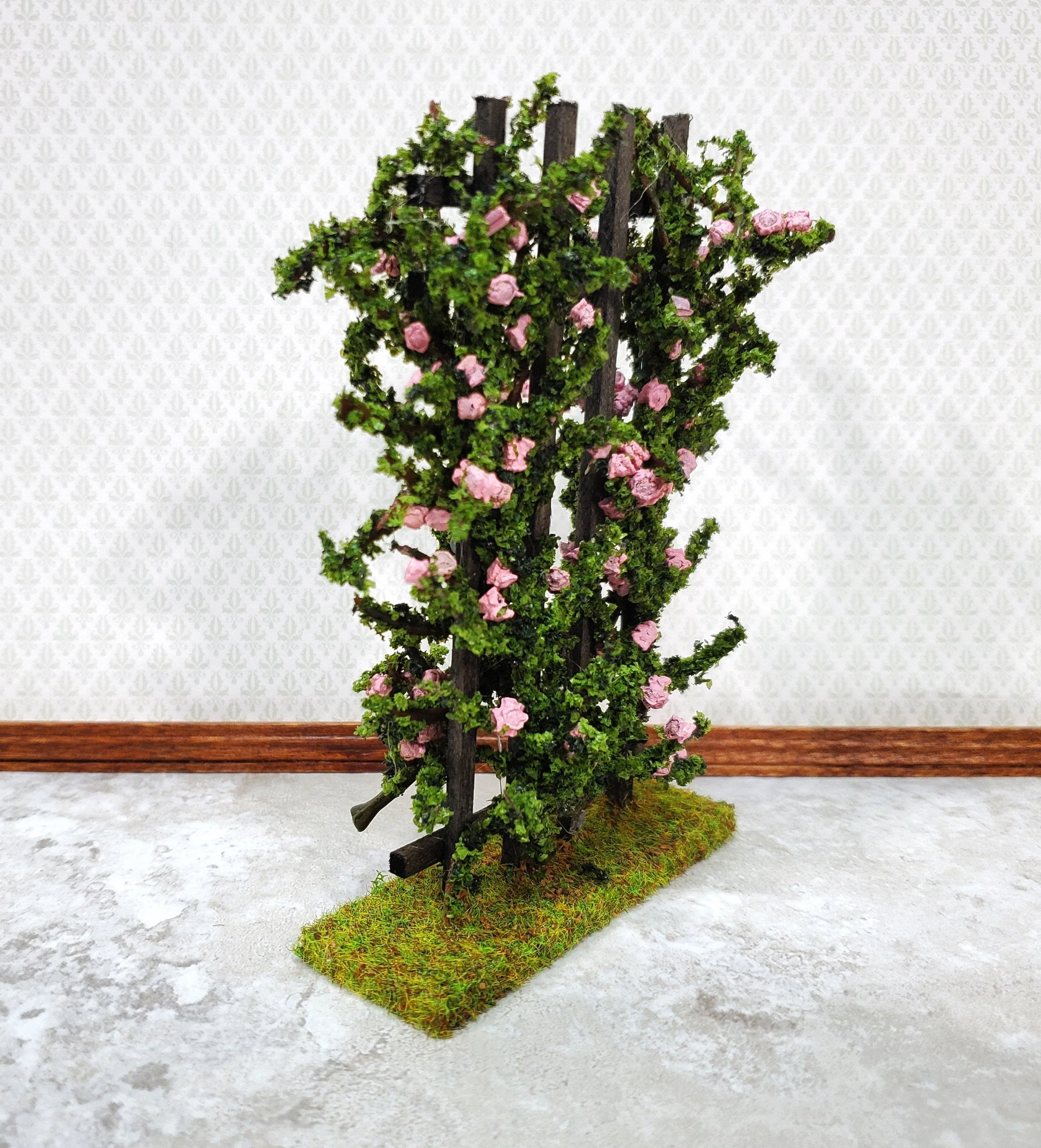 Dollhouse Climbing Roses on Trellis Pink Flowering Shrub 1:12 Scale Miniature - Image 2