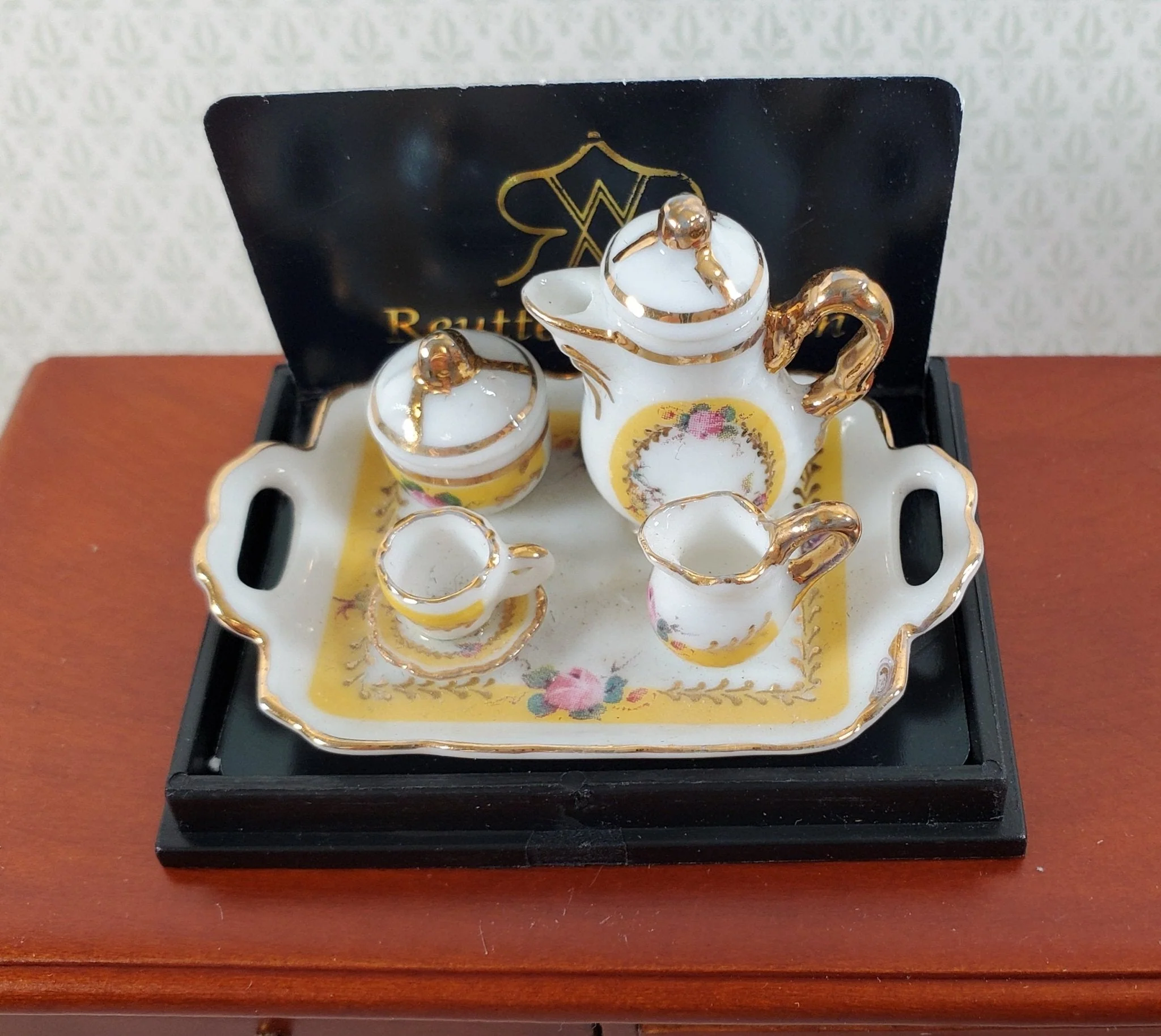 Dollhouse Coffee Tea Set Teapot Teacup Reutter Porcelain 1:12 Scale French Rose - Image 3