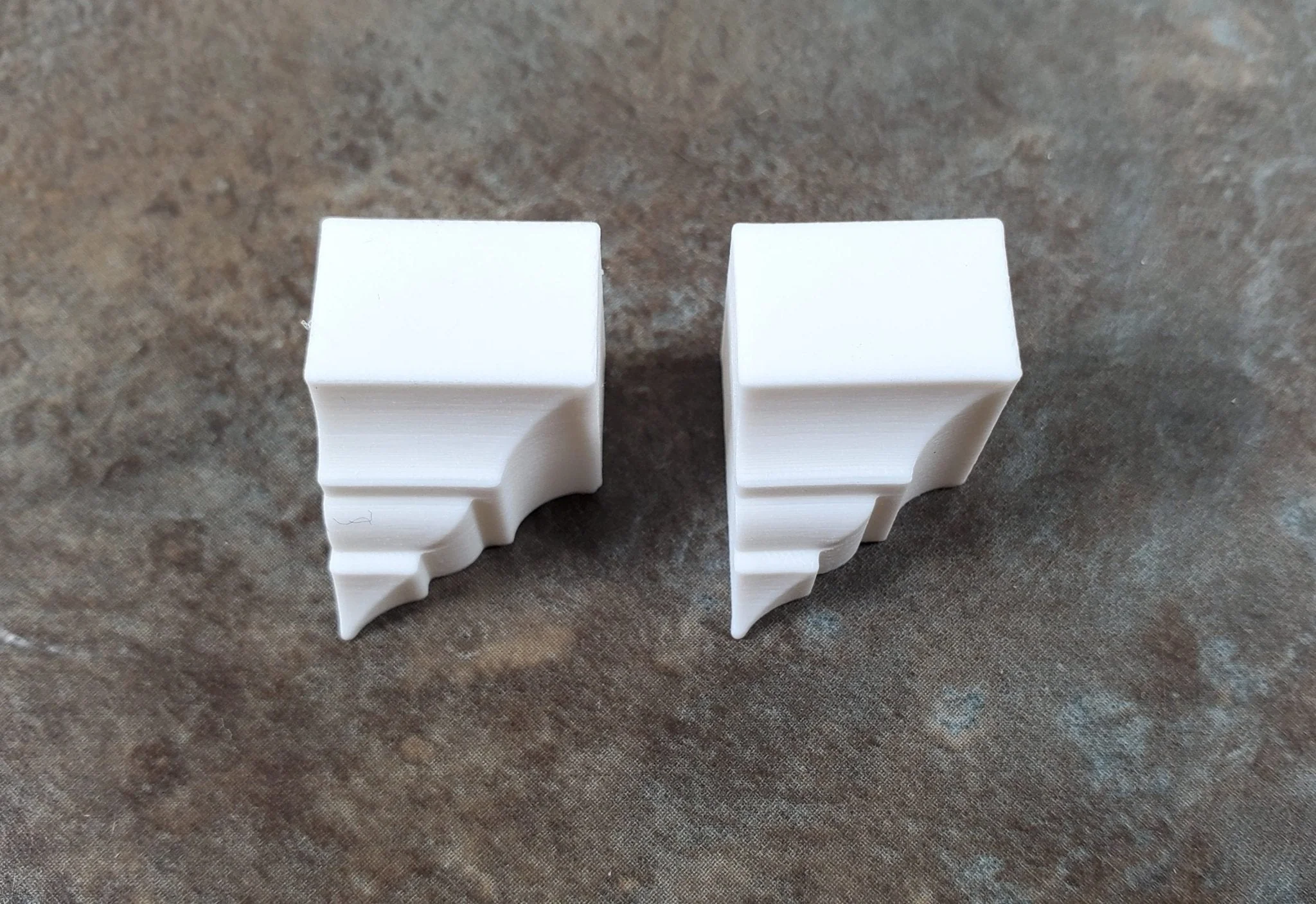 Dollhouse Corner Ceiling Blocks for Crown Molding 2 Inside Pieces 1:12 Scale 053 - Image 3
