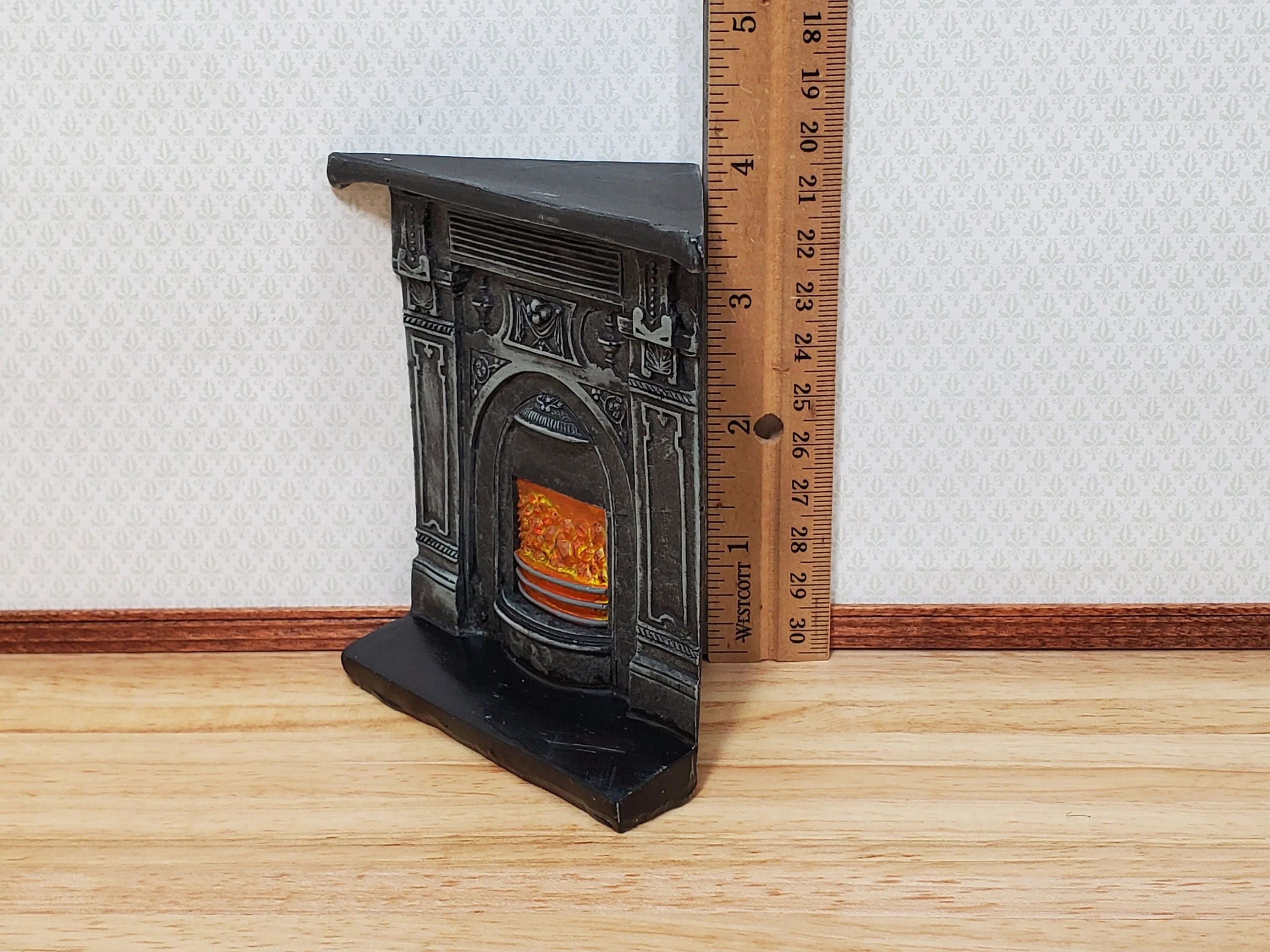 Dollhouse Corner Fireplace with Fire Black Resin 1:12 Scale Miniature Furniture - Image 5