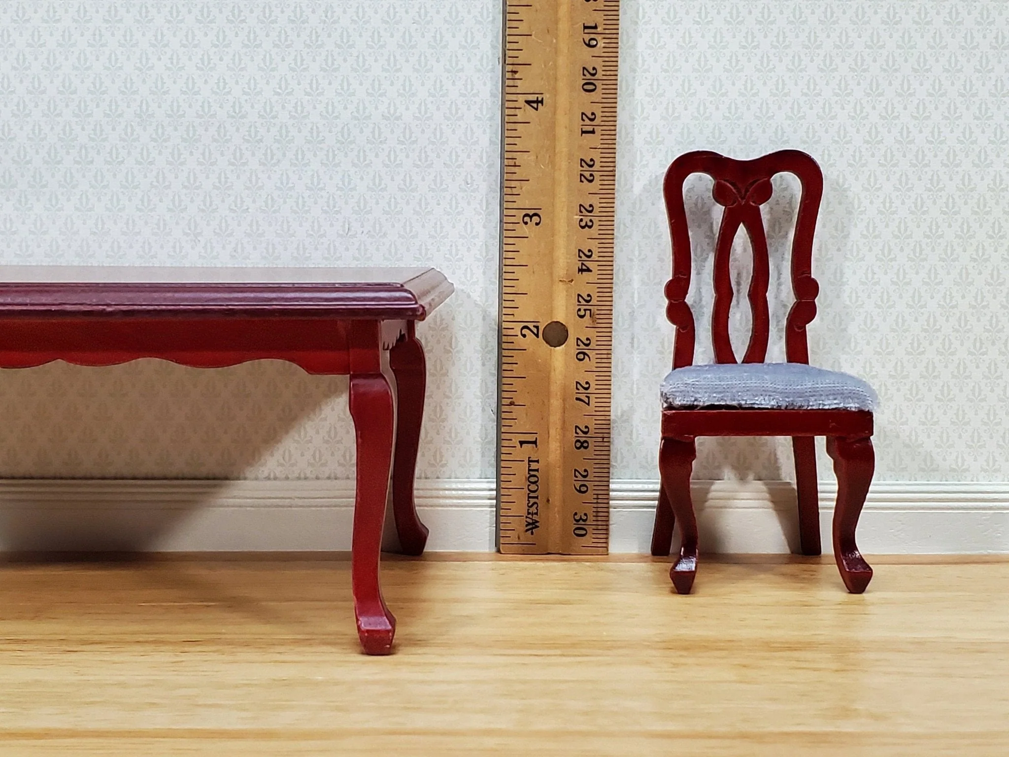 Dollhouse Dining Room Table and 4 Chairs Mahogany Finish 1:12 Scale Miniature Furniture - Image 5