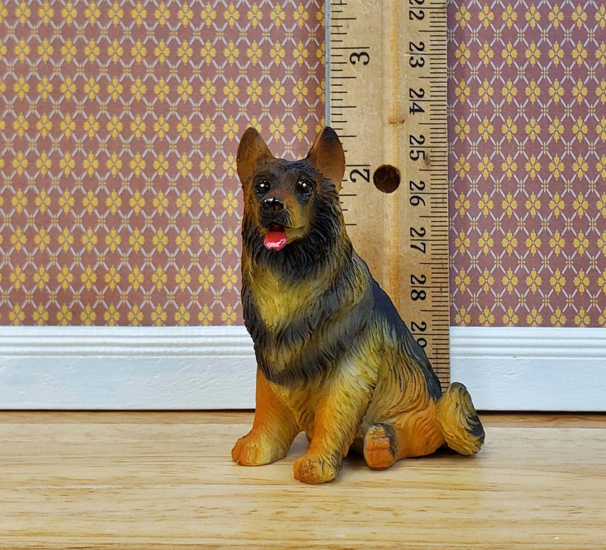 Dollhouse Dog German Shepherd Sitting Large 1:12 Scale Miniature Animal Pet Resin - Image 5