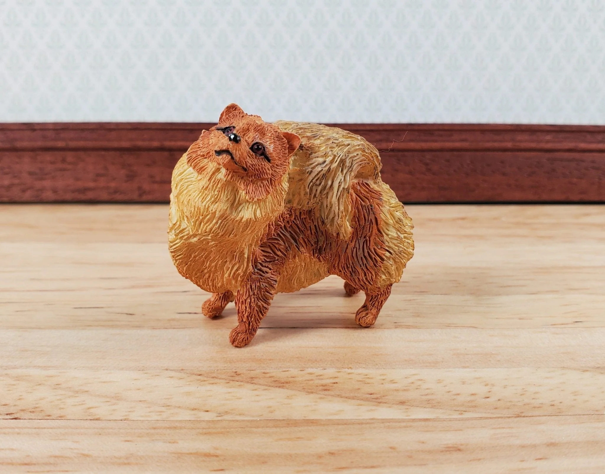 Dollhouse Dog Pomeranian Standing 1:12 Scale Miniature Animal Pet