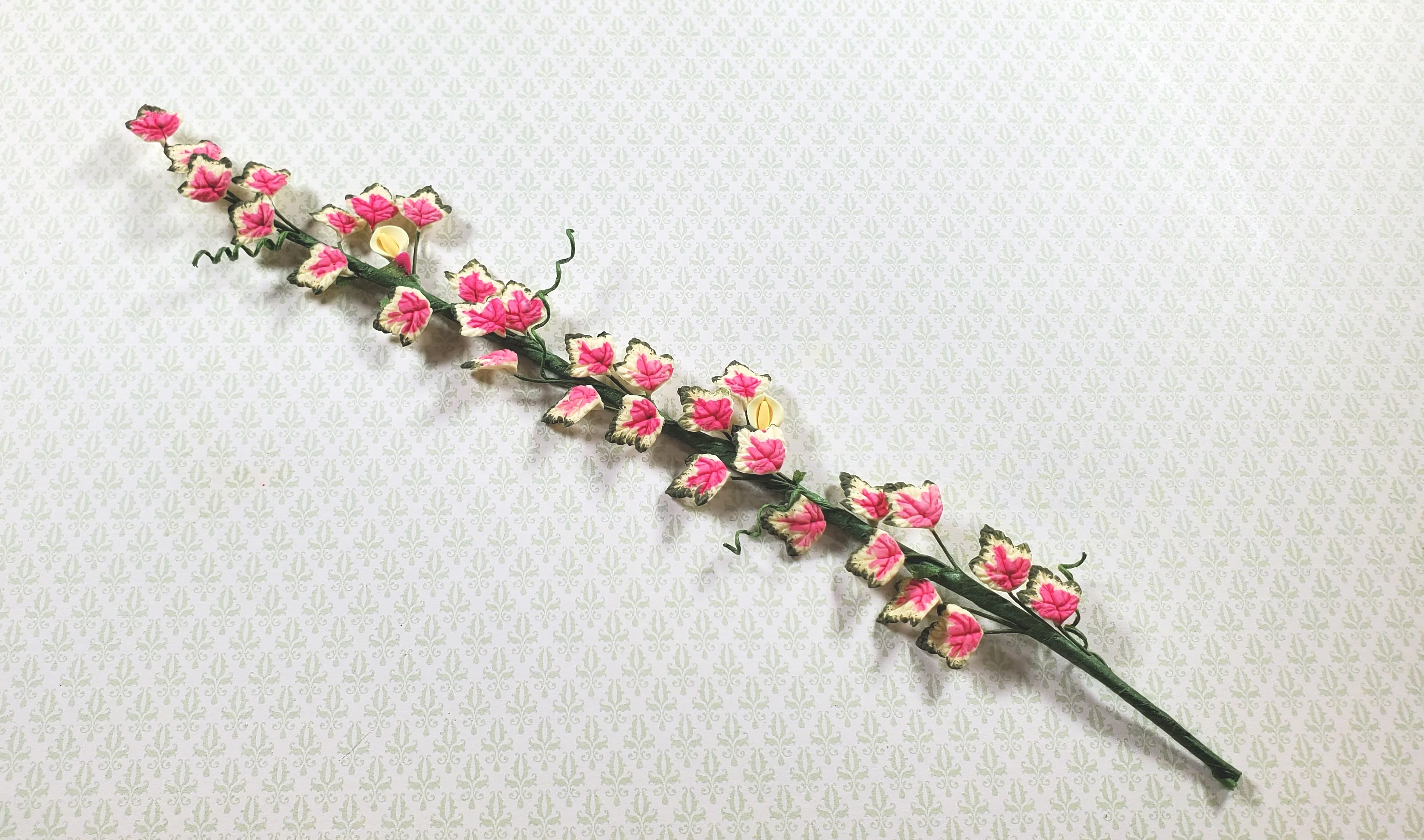 Dollhouse Dogwood Vine 8 Inches Long 1:12 Scale Miniature Garden Plants - Image 2