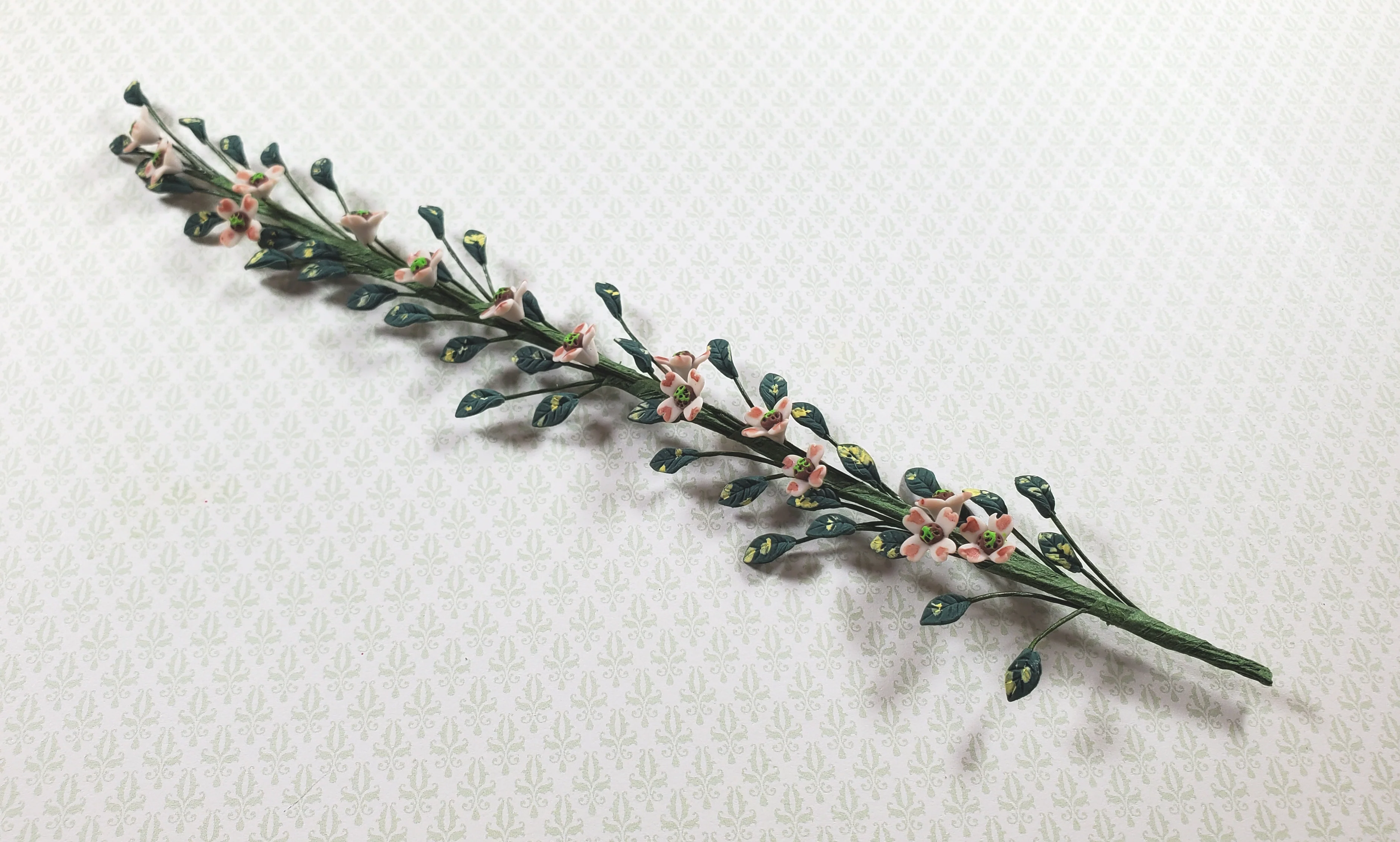 Dollhouse Dogwood Vine 8 Inches Long 1:12 Scale Miniature Garden Plants - Image 2