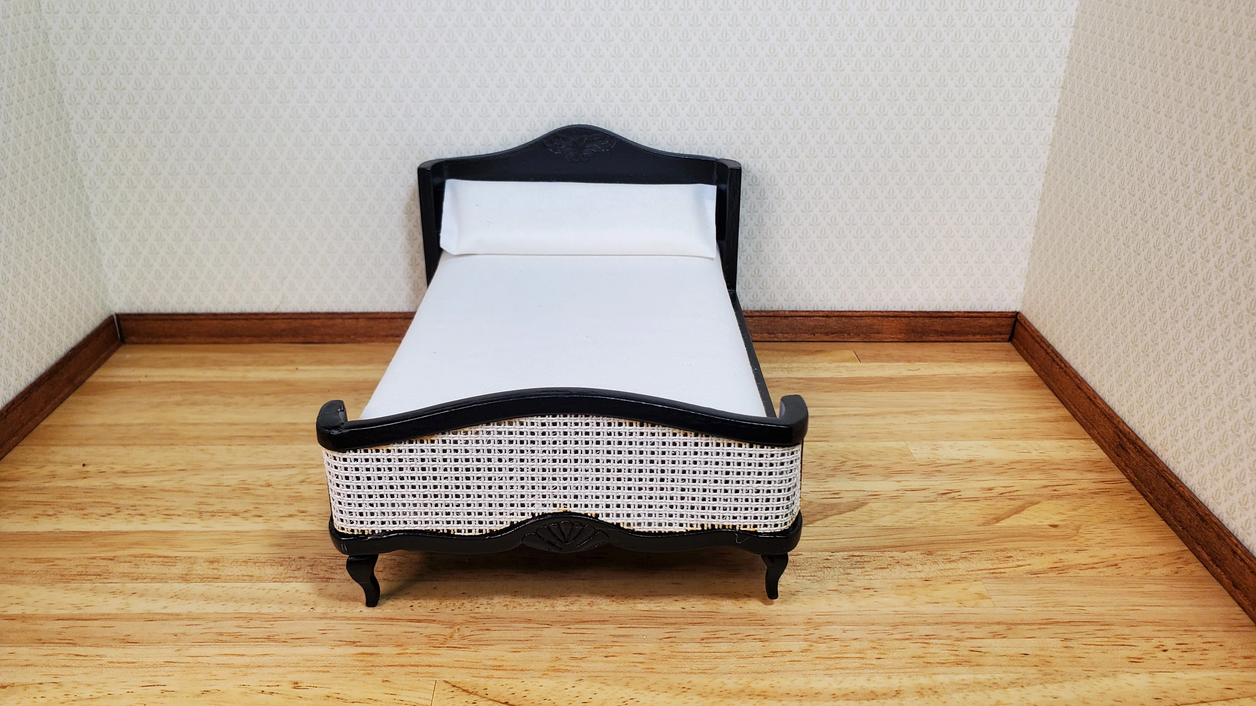 Dollhouse Double Bed Wood with Black Finish 1:12 Scale Bedroom Furniture - Image 2
