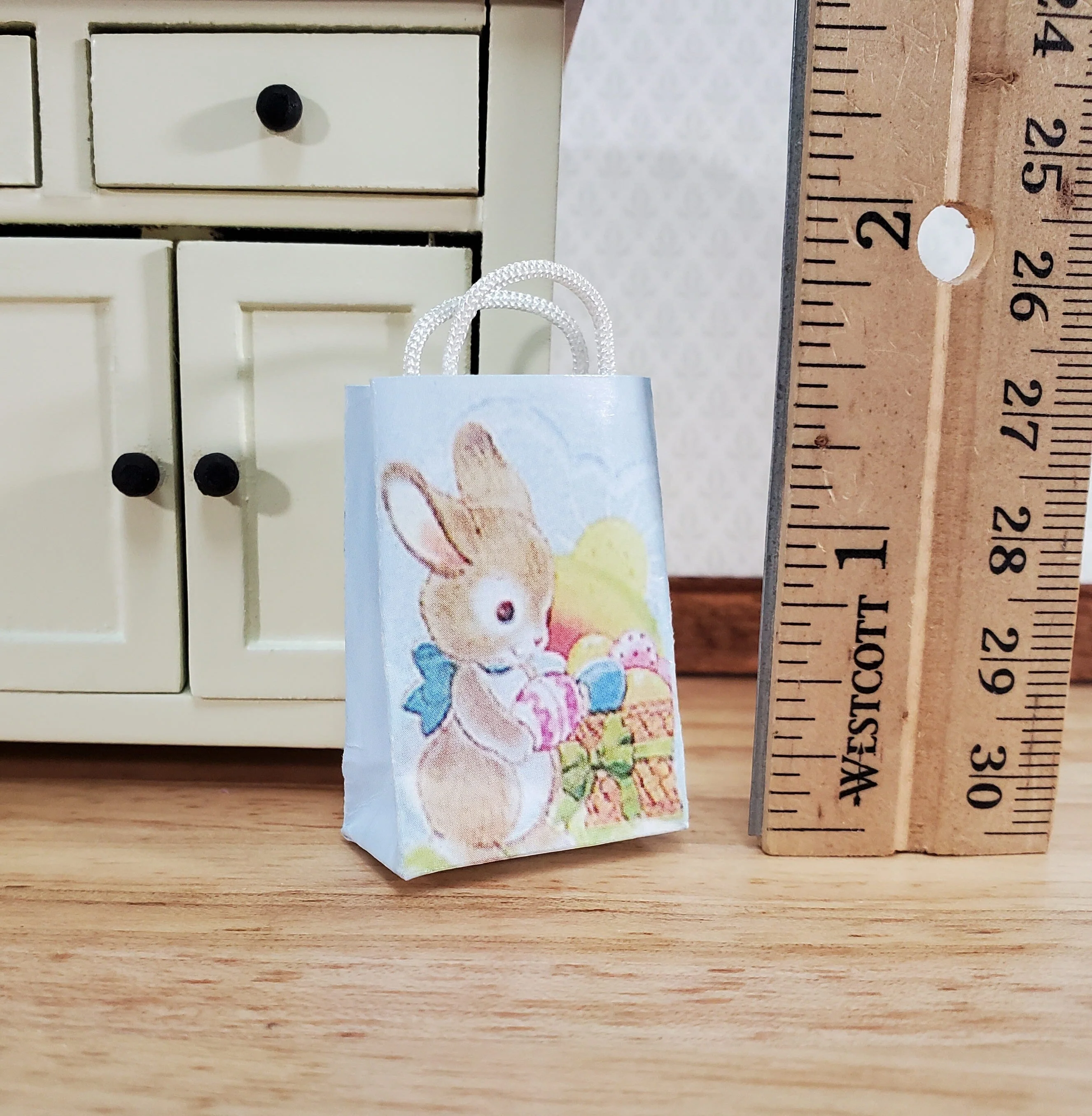 Dollhouse Easter Bunny Holiday Shopping Bag 1:12 Scale Miniature Accessory - Image 3
