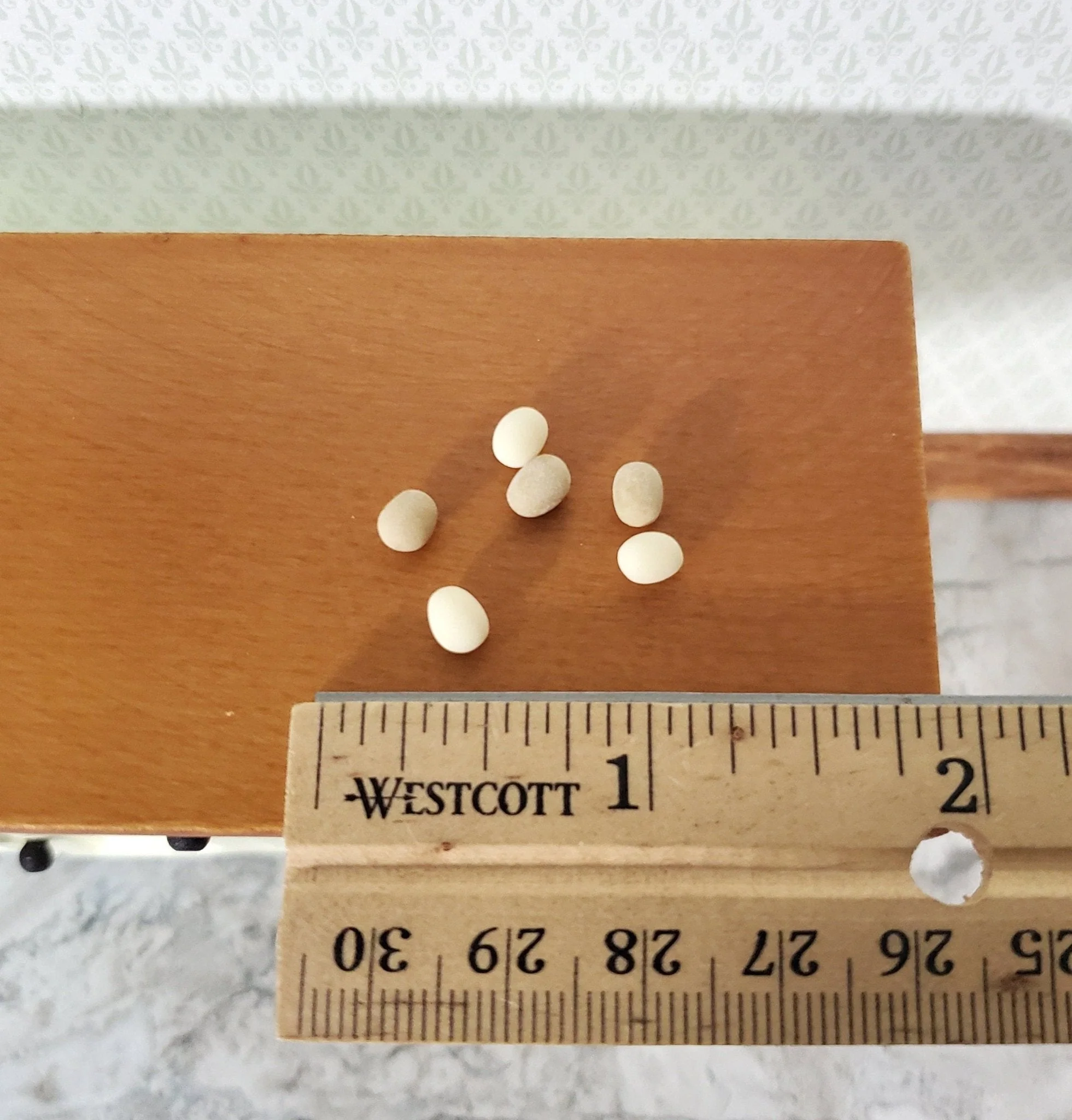 Dollhouse Eggs Half Dozen (6) Brown & White 1:12 Scale Food Groceries Kitchen - Image 2