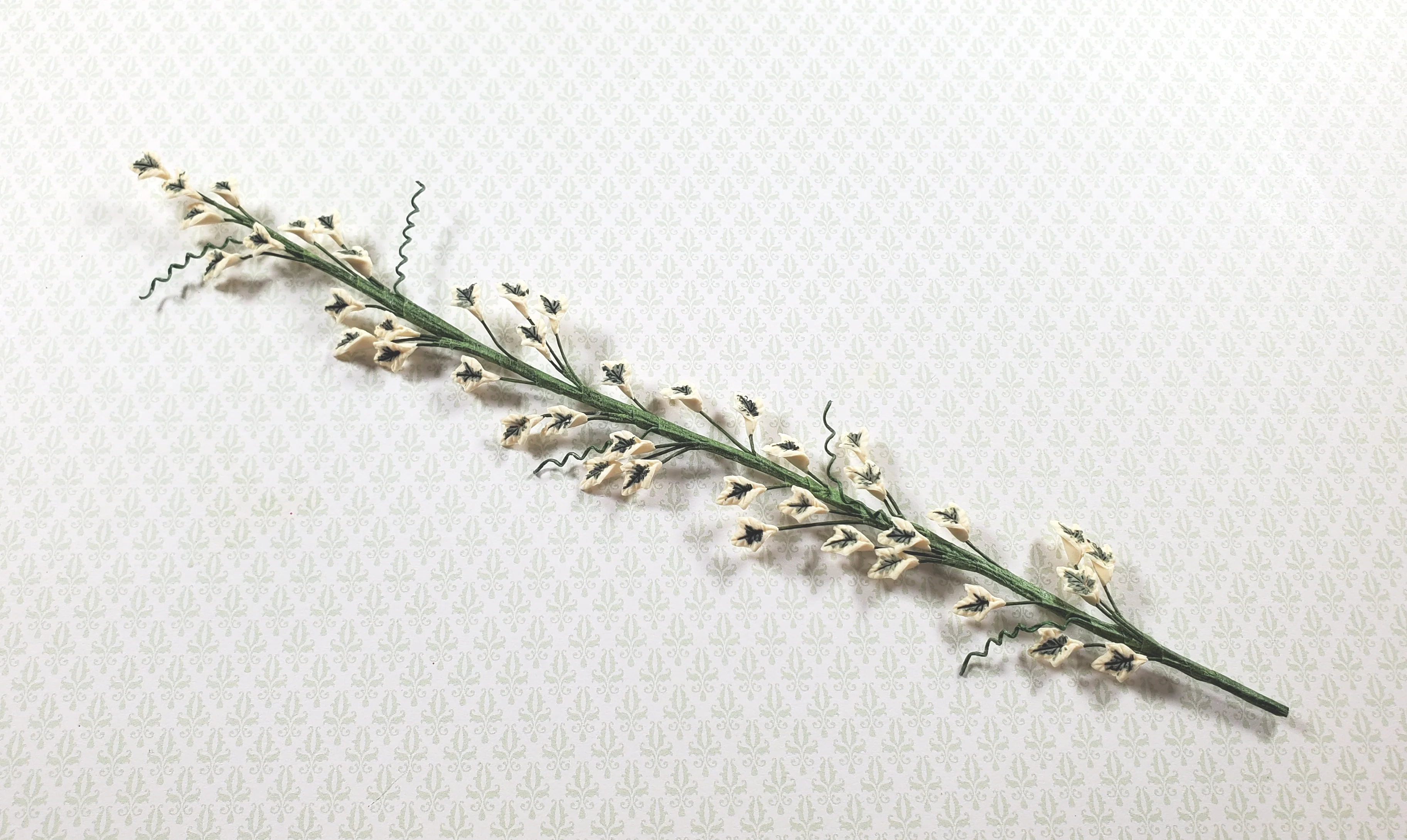 Dollhouse English Ivy Vine 8 Inches Long 1:12 Scale Miniature Garden Plants - Image 2