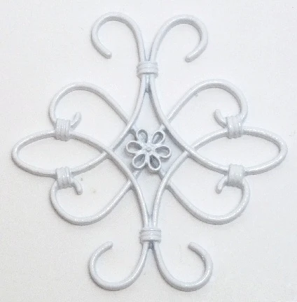 Dollhouse & Fairy Garden Decor White Iron Wall Accent