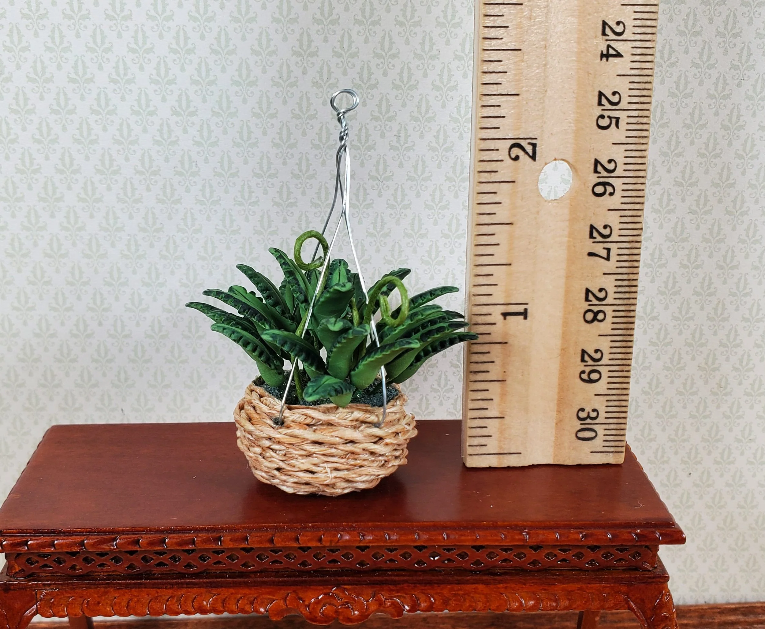 Dollhouse Fern in a Natural Woven Hanging Basket 1:12 Scale Miniature - Image 3