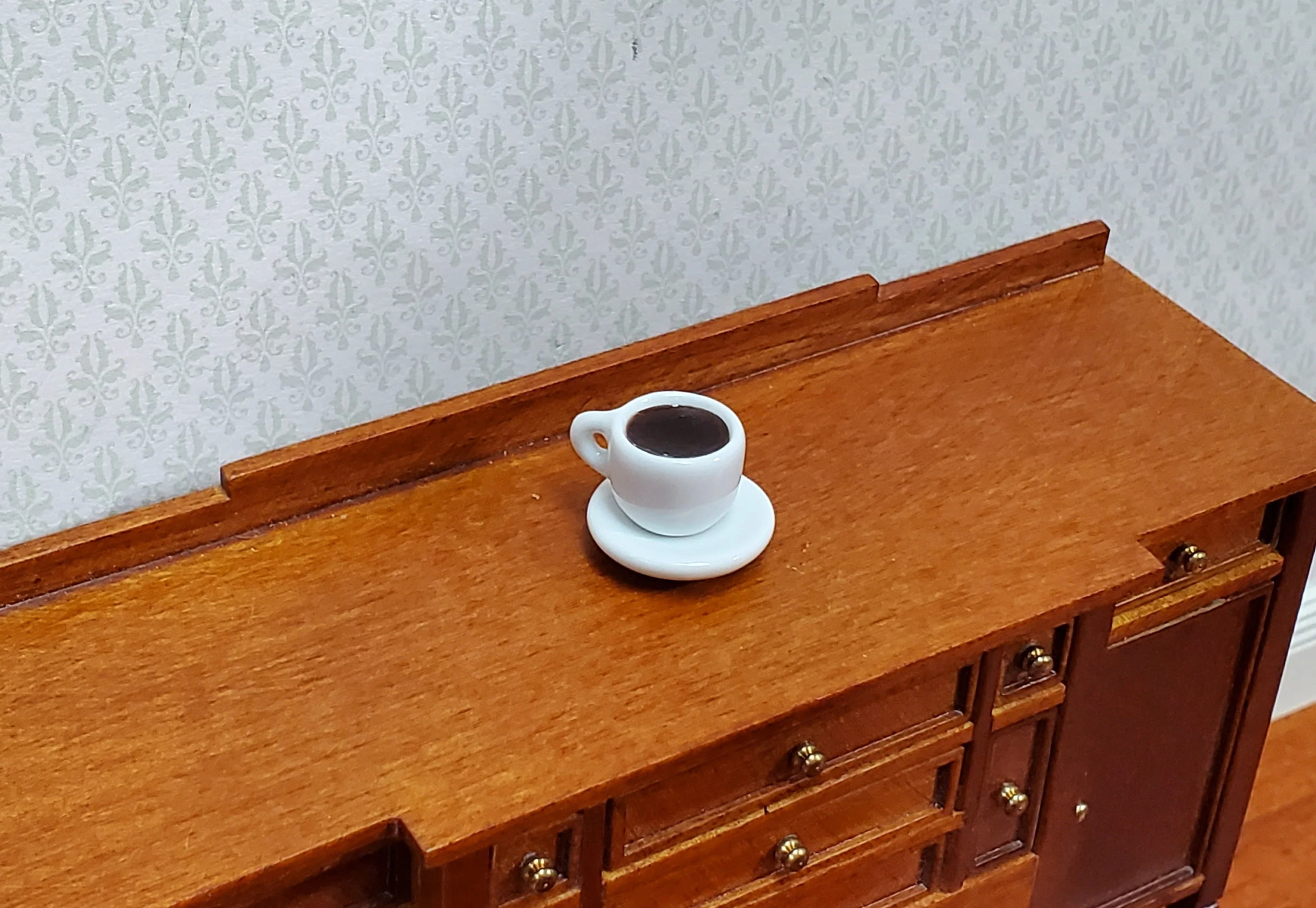 Dollhouse Filled Coffee Mug Cup with Saucer White Ceramic 1:12 Scale Miniature