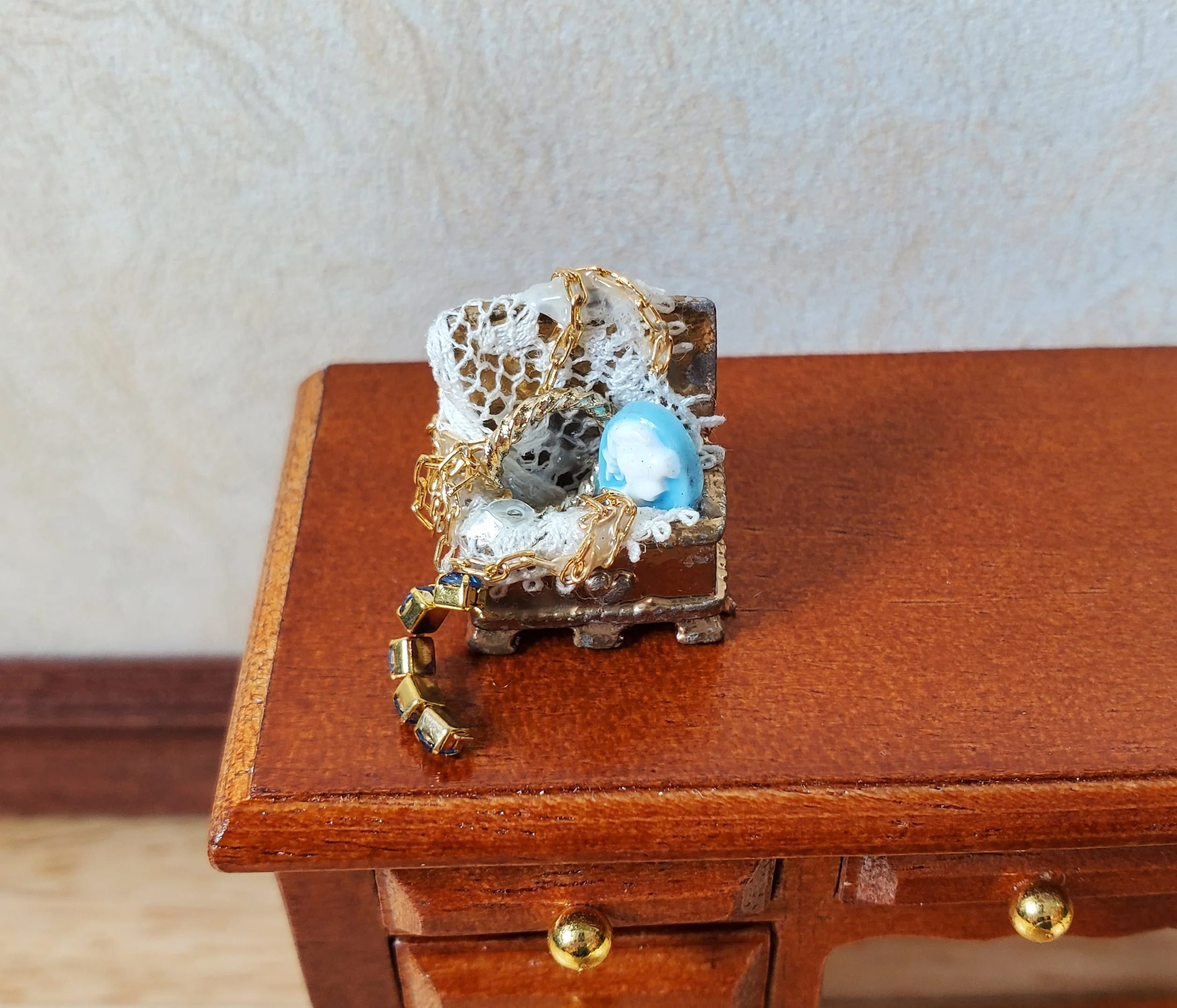 Dollhouse Filled Jewelry Chest Victorian Style 1:12 Scale Miniature Handmade - Image 3
