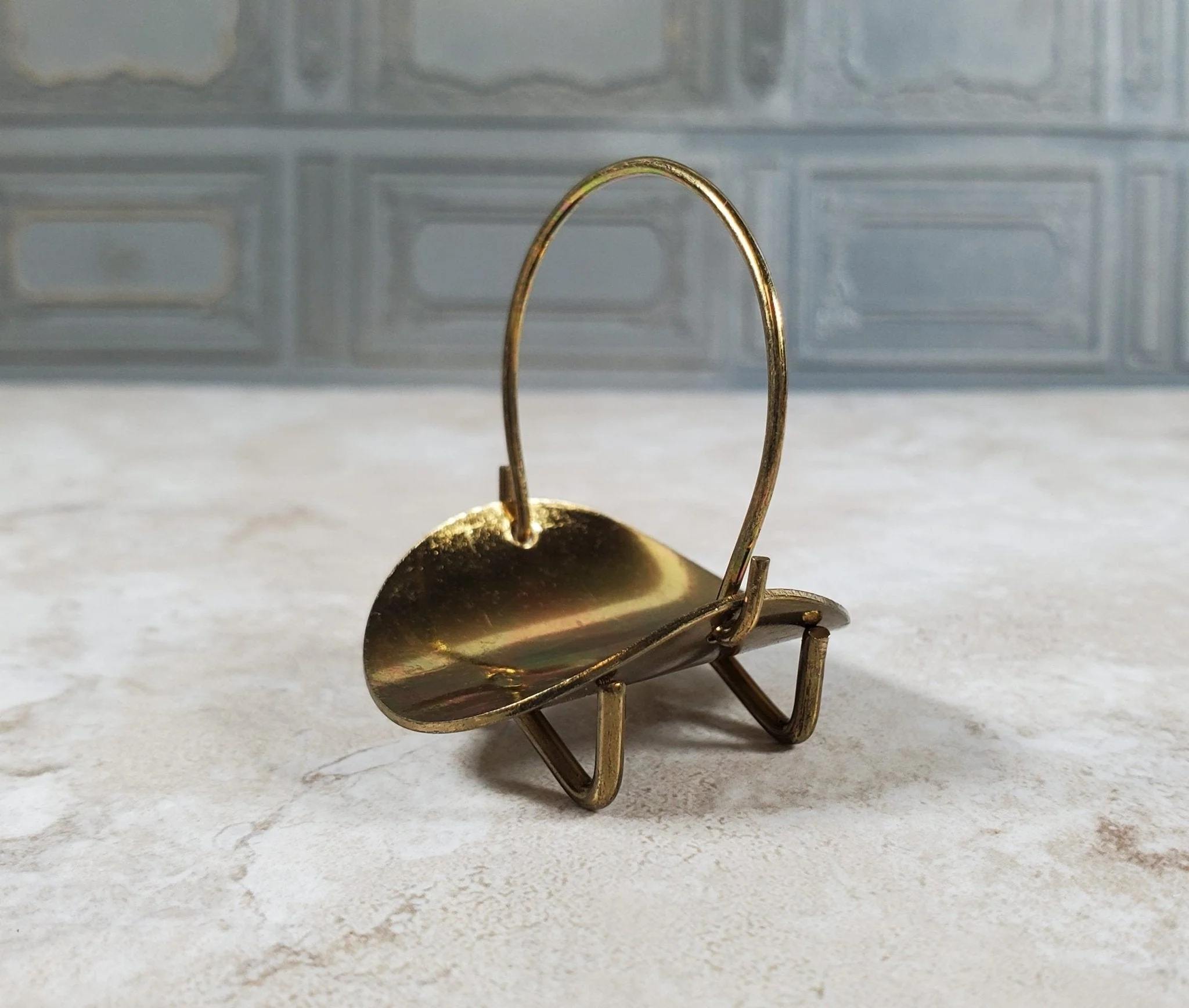 Dollhouse Fireplace Log Rack Holder with Handle Gold Metal 1:12 Scale Miniature - Image 4