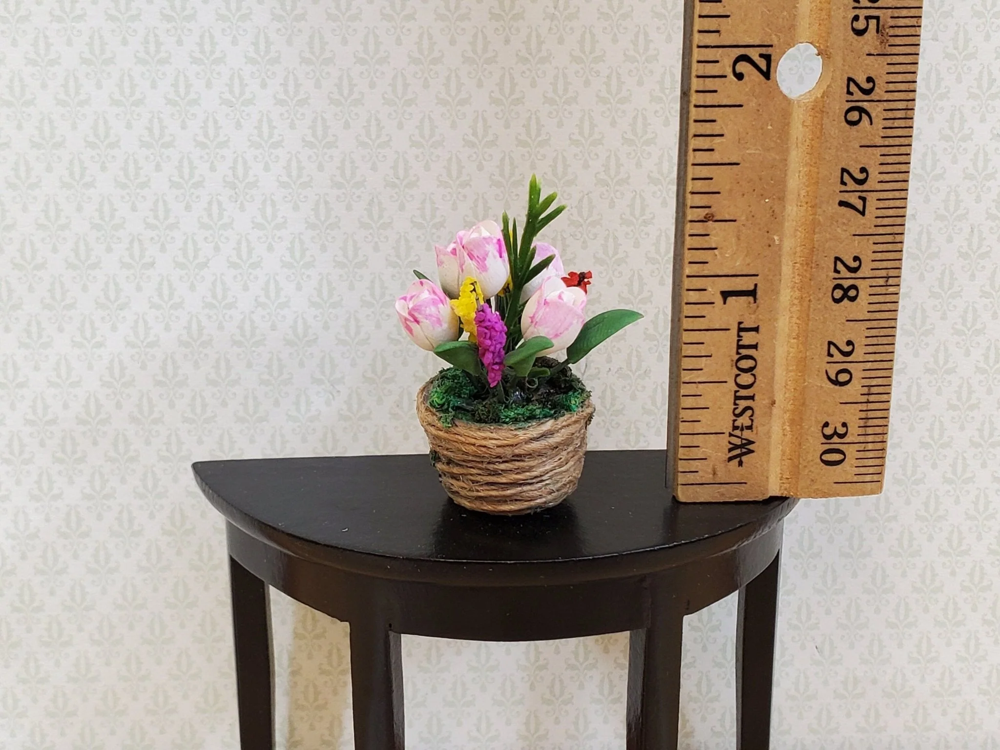 Dollhouse Flowers in a Natural Fiber Basket Pink Tulips 1:12 Scale Miniature - Image 4