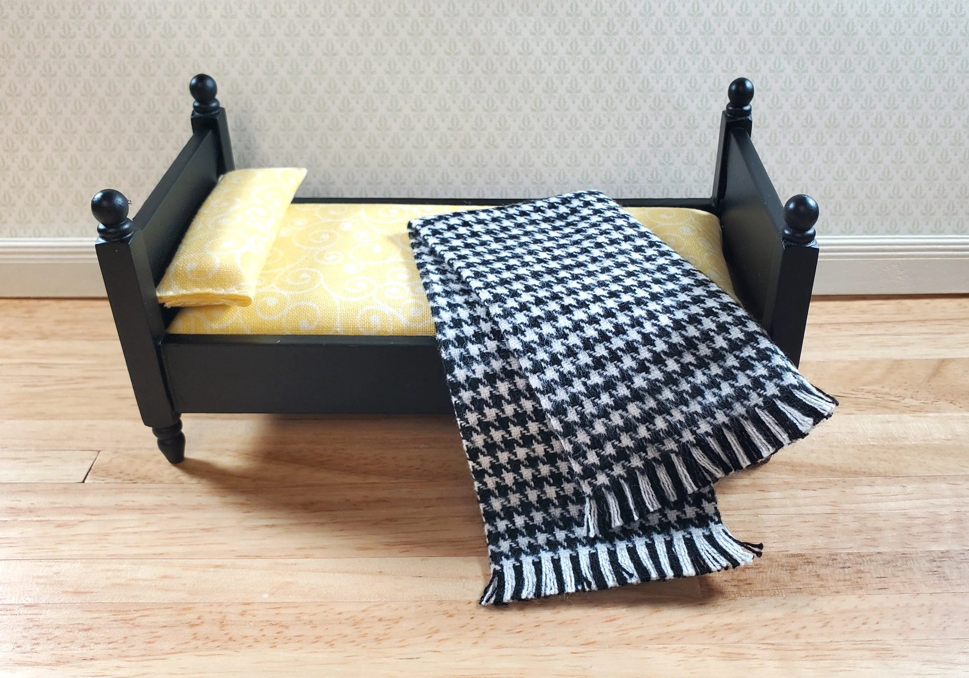 Dollhouse Fringed Blanket Throw Black & White Houndstooth Fabric - Image 2