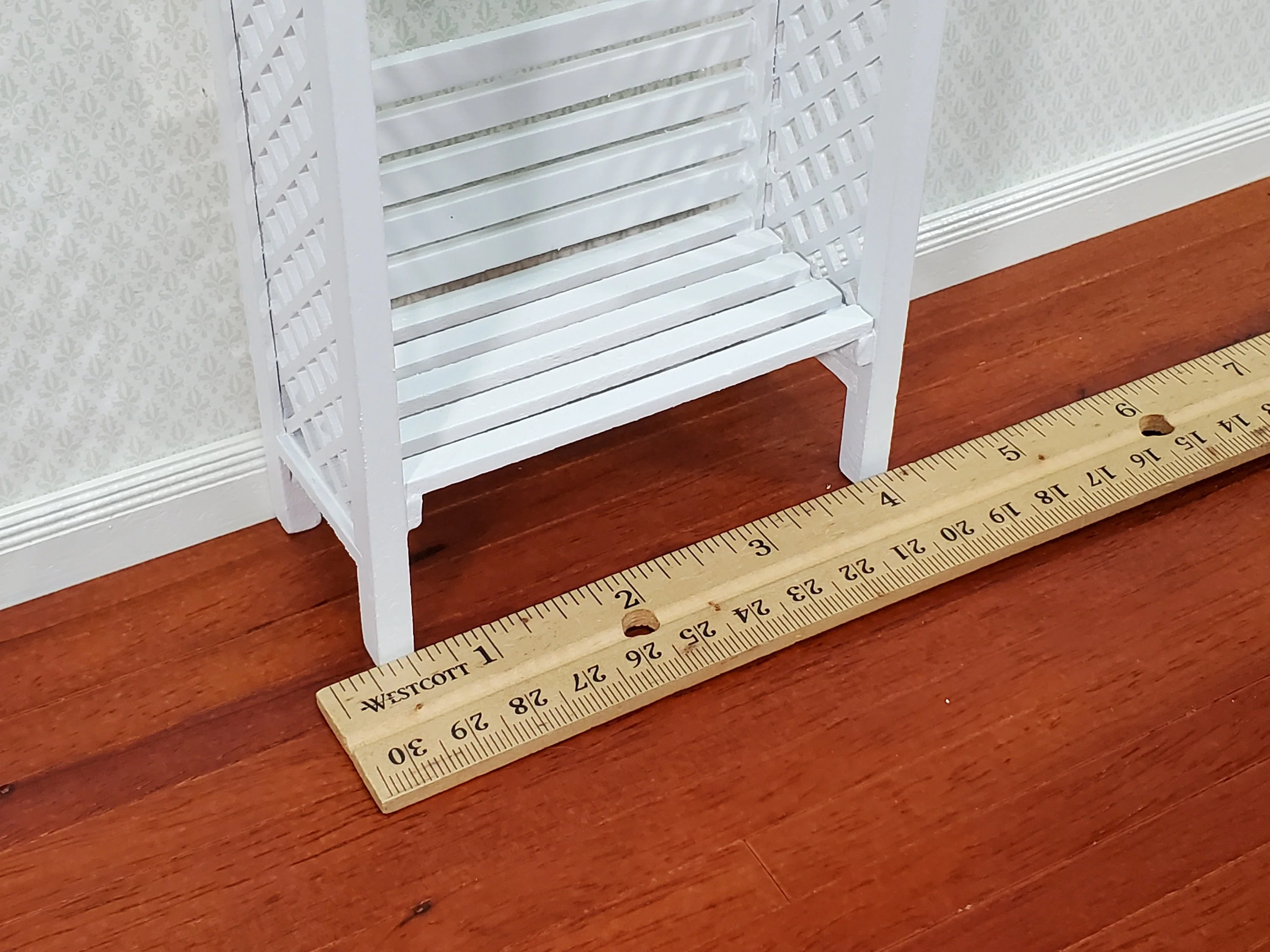 Dollhouse Garden Arbor Bench with Trellis for Flowers White Wood 1:12 Scale Miniature - Image 6