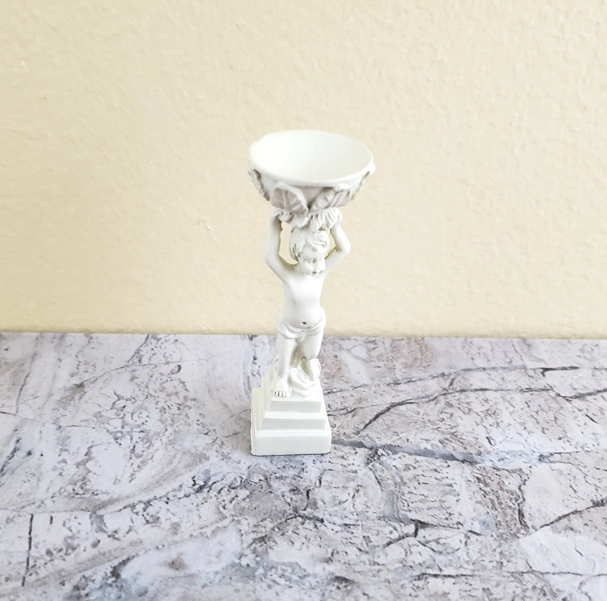 Dollhouse Garden Pedestal Child with Planter Cast Resin 1:12 Scale Miniature Ivory - Image 4