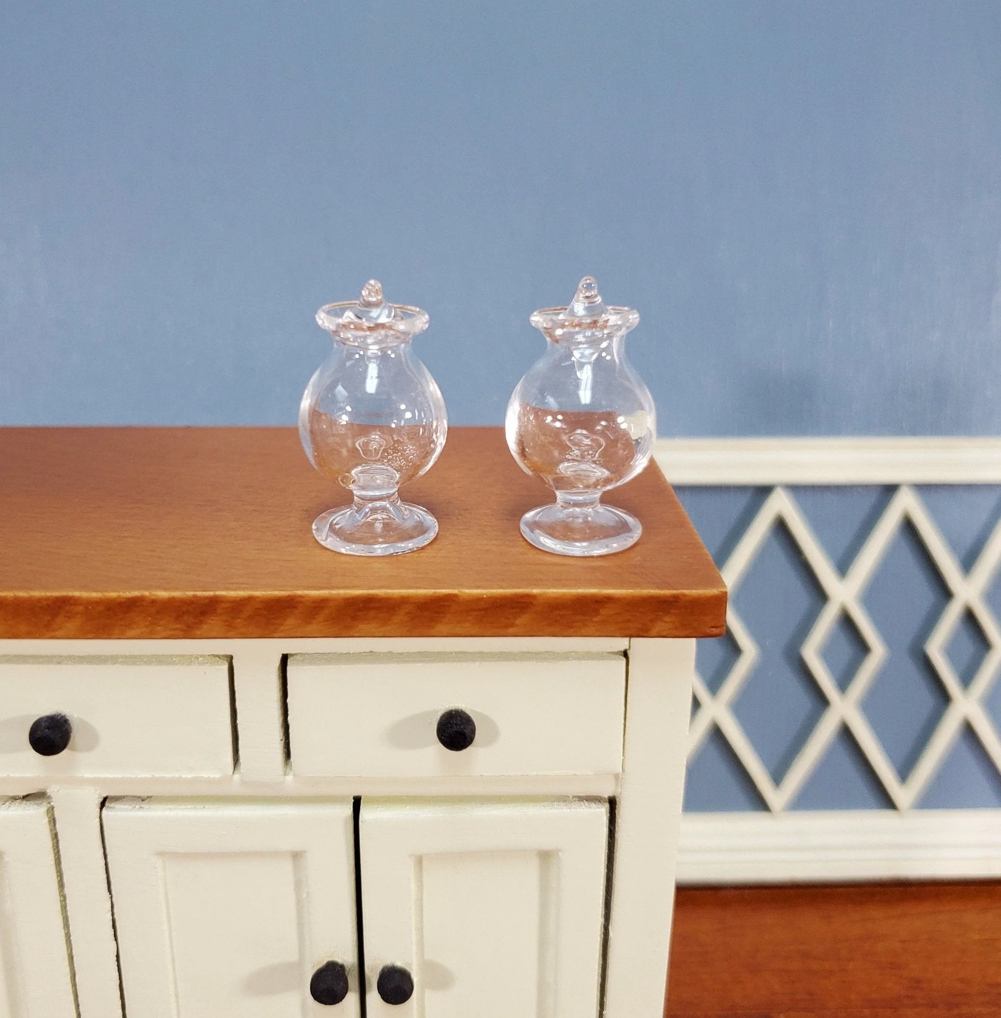 Dollhouse Glass Candy Jars Pot Belly with Removable Lids 1:12 Scale Miniature