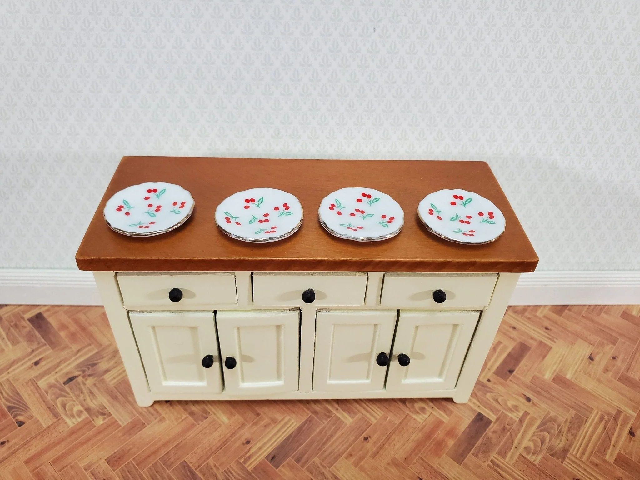 Dollhouse Glass Plates Gold Trim Fluted Cherries Design Ceramic x4 1:12 Scale Miniatures 1" - Image 4