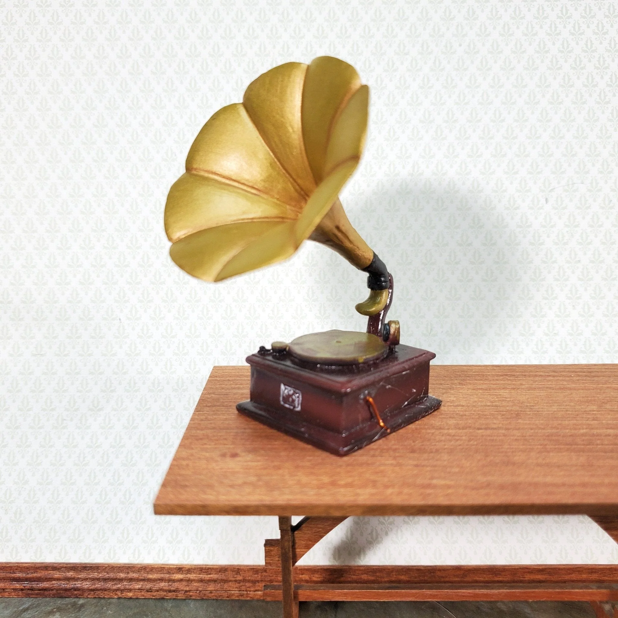 Dollhouse Gramophone Phonograph Victrola Record Player 1:12 Scale Miniature - Image 2