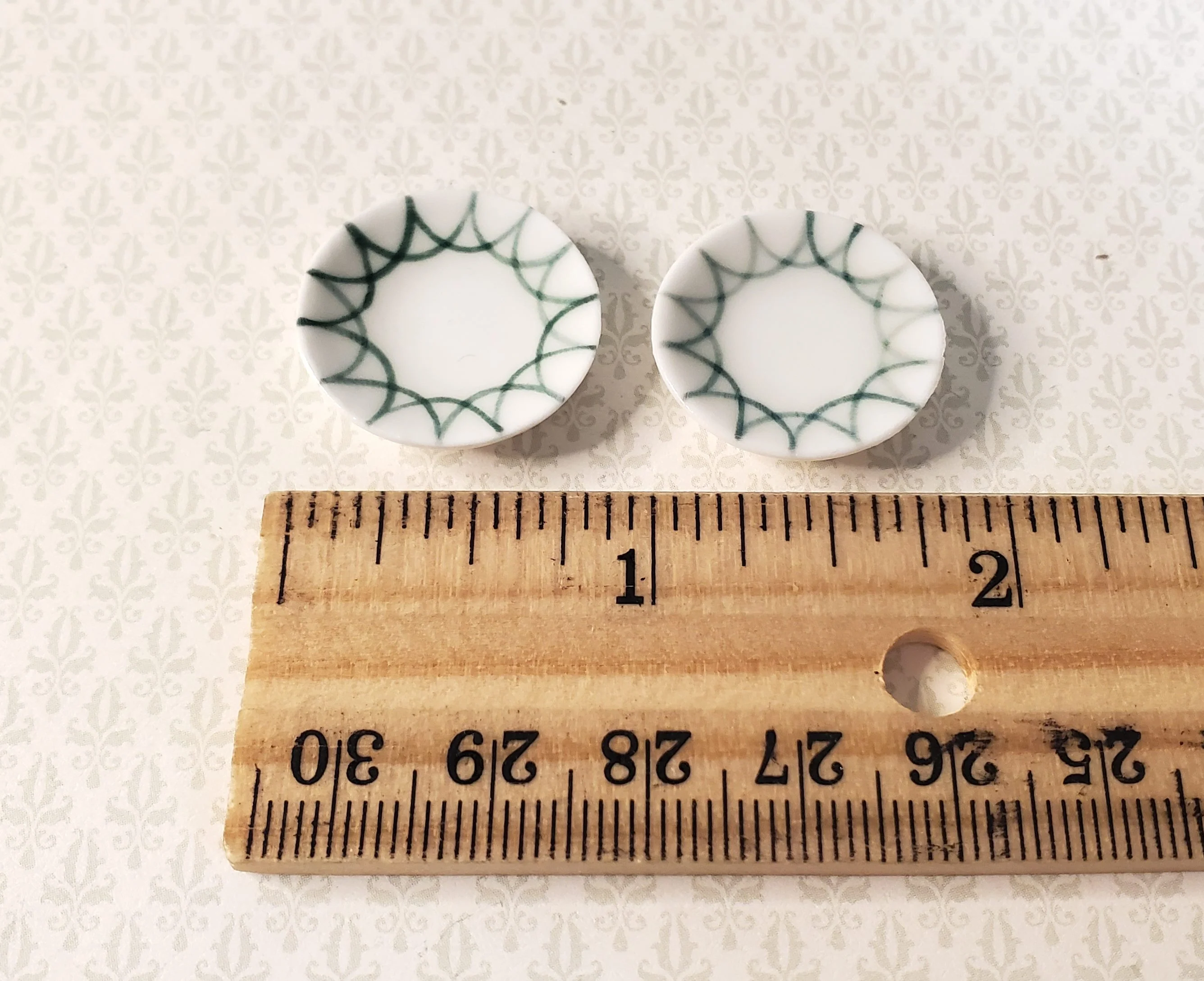 Dollhouse Green Trimmed Ceramic Plates Set of 2 1:12 Scale Miniature - Image 3