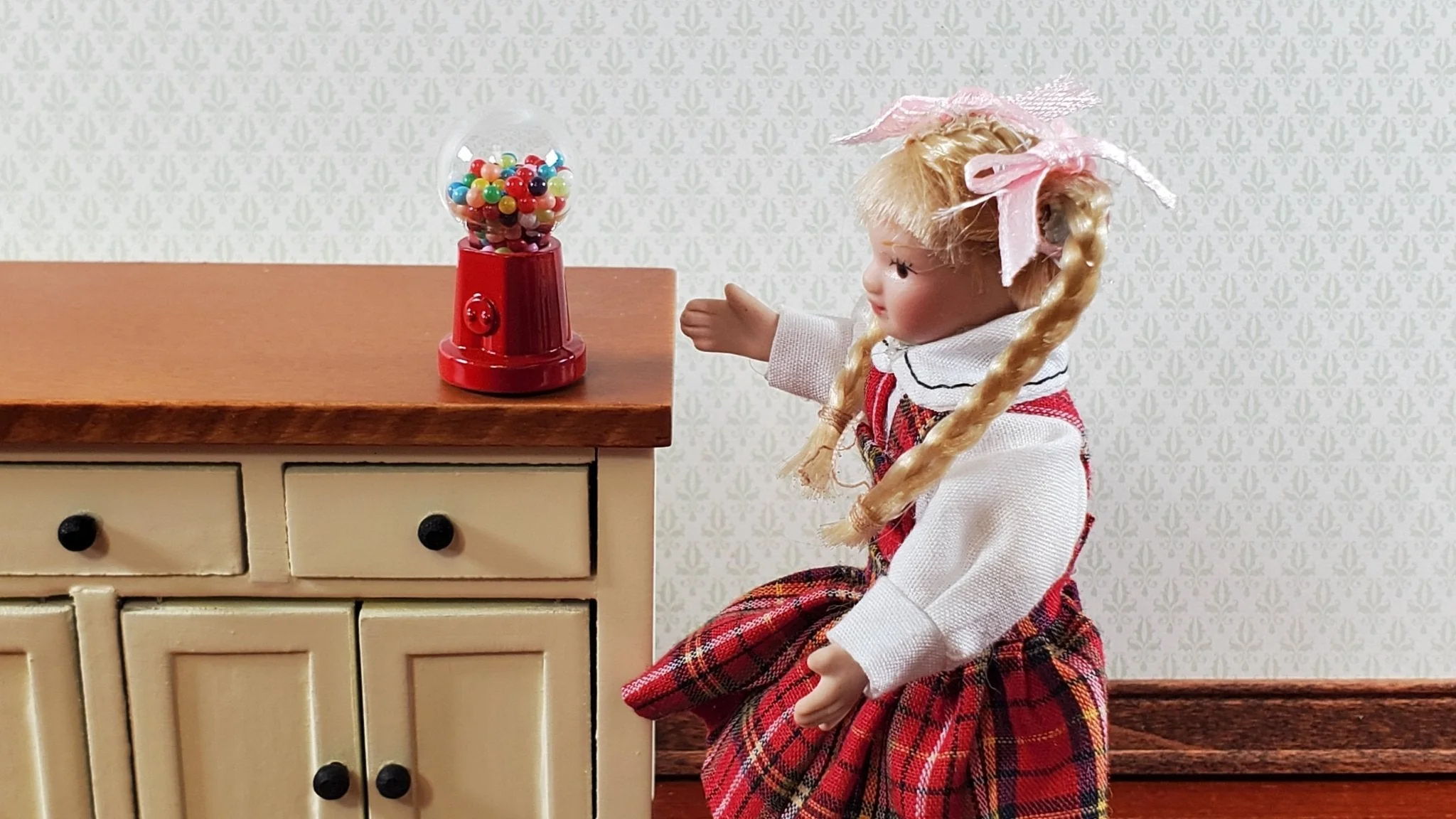 Dollhouse Gumball Machine Dispenser Counter Top Vending 1:12 Scale Miniature - Image 2