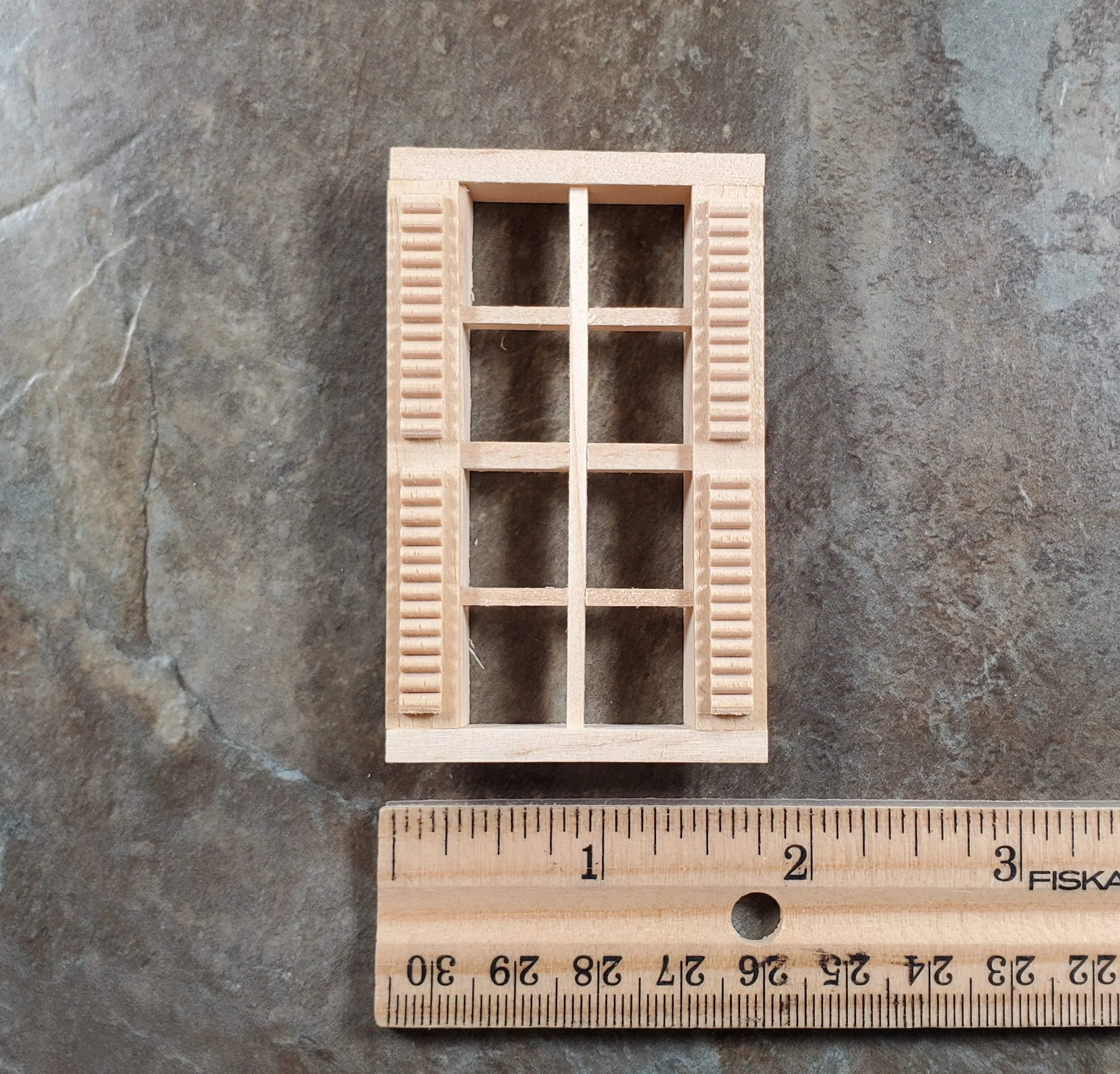 Dollhouse HALF SCALE 1:24 8 Light Window with Shutters HWH5003 - Image 4